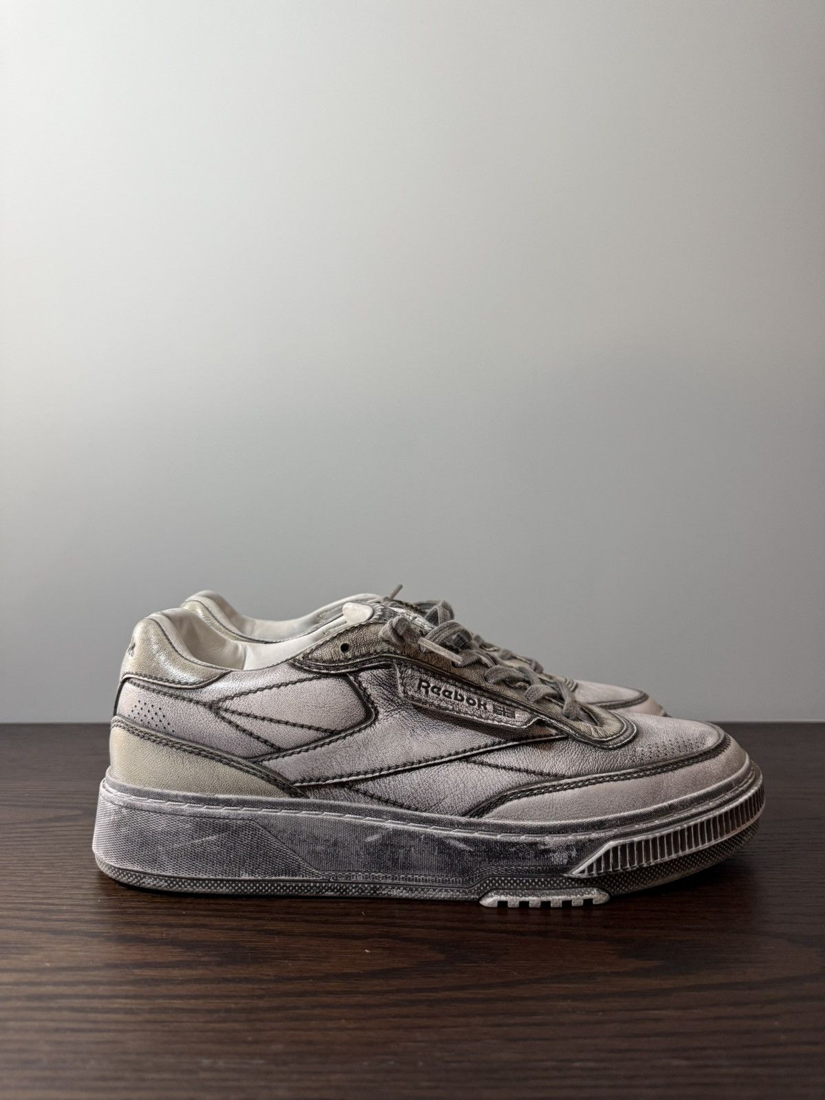 Reebok LTD – Club C LTD Gravel Overdyed