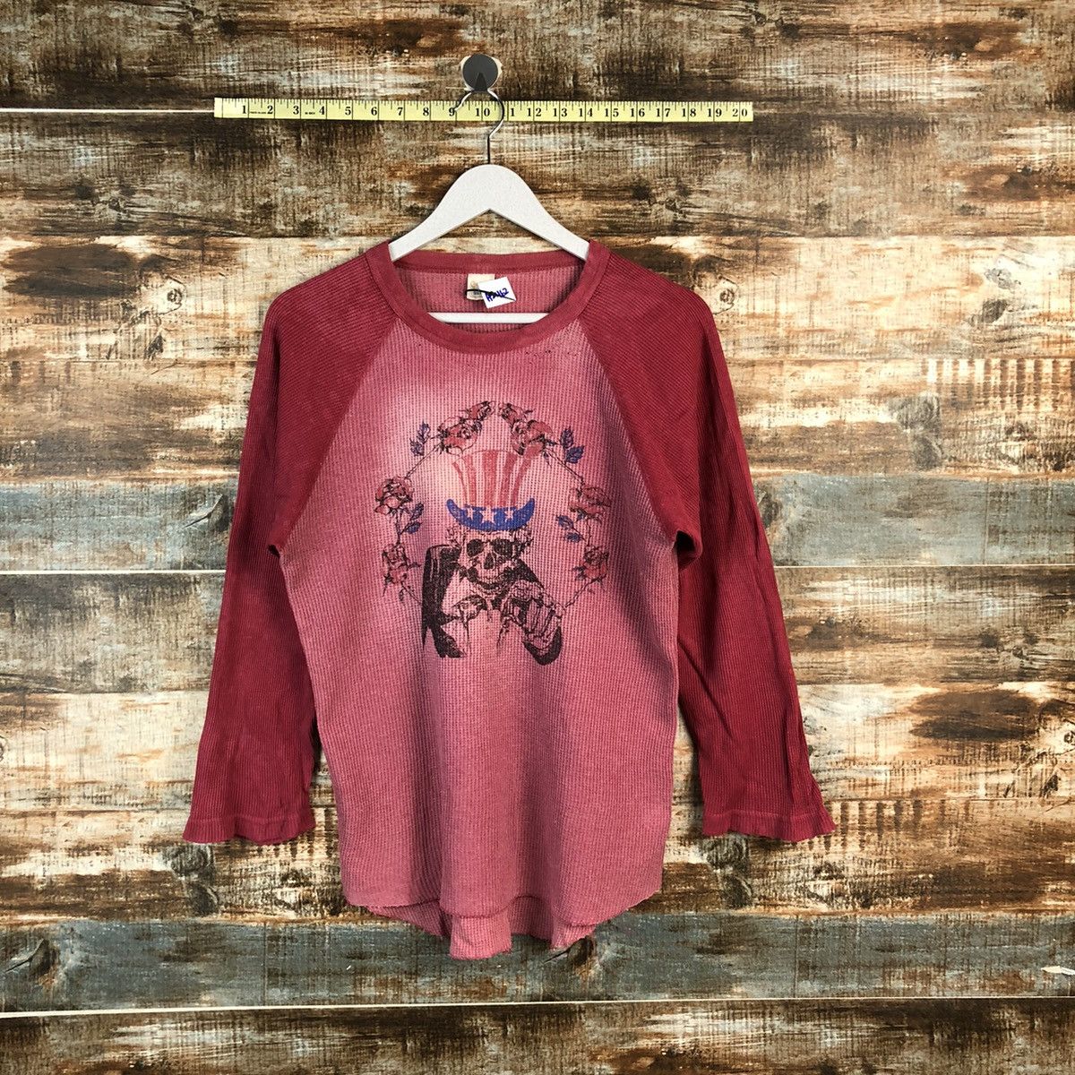 Vintage Cheswick skull vintage Red Long Sleeve T-Shirt #A2462 Size US S / EU 44-46 / 1 - 1 Thumbnail