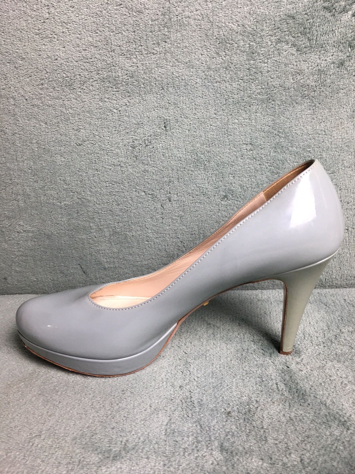 Prada PRADA Grey Patent Leather Heels Pumps EU 38 Size US 8 / IT 38 - 8 Thumbnail