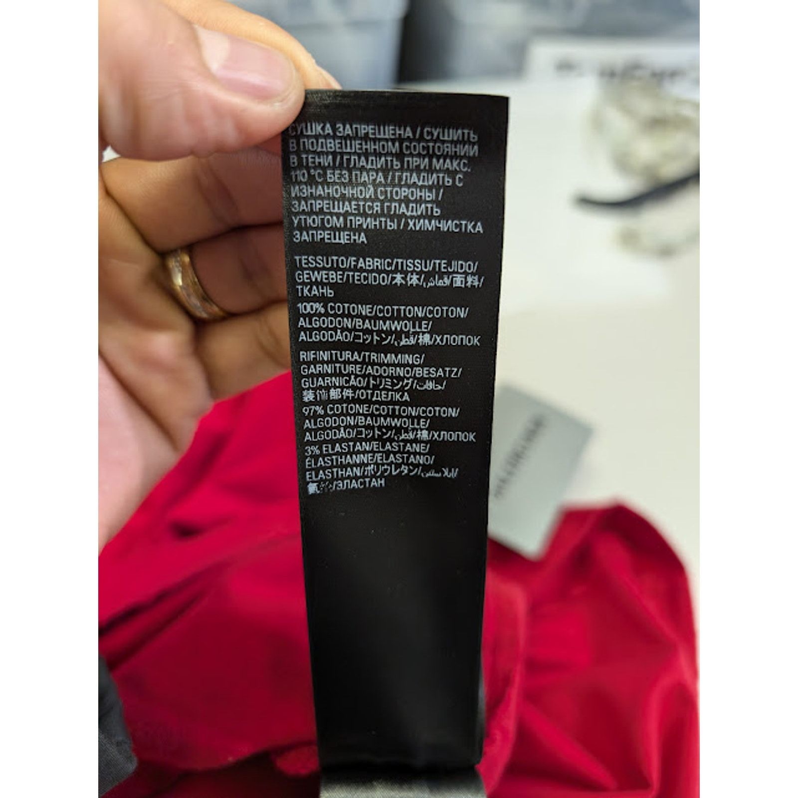 Balenciaga o1rshd1 Oversized T-Shirt in Faded Red Size US S / EU 44-46 / 1 - 16 Thumbnail