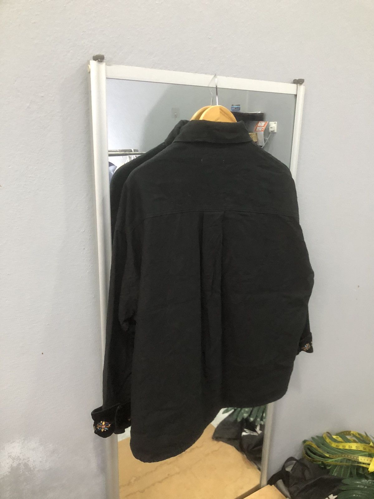MOUSSY Moussy Black Embroidered Button Up Shirt Size US S / EU 44-46 / 1 - 14 Thumbnail