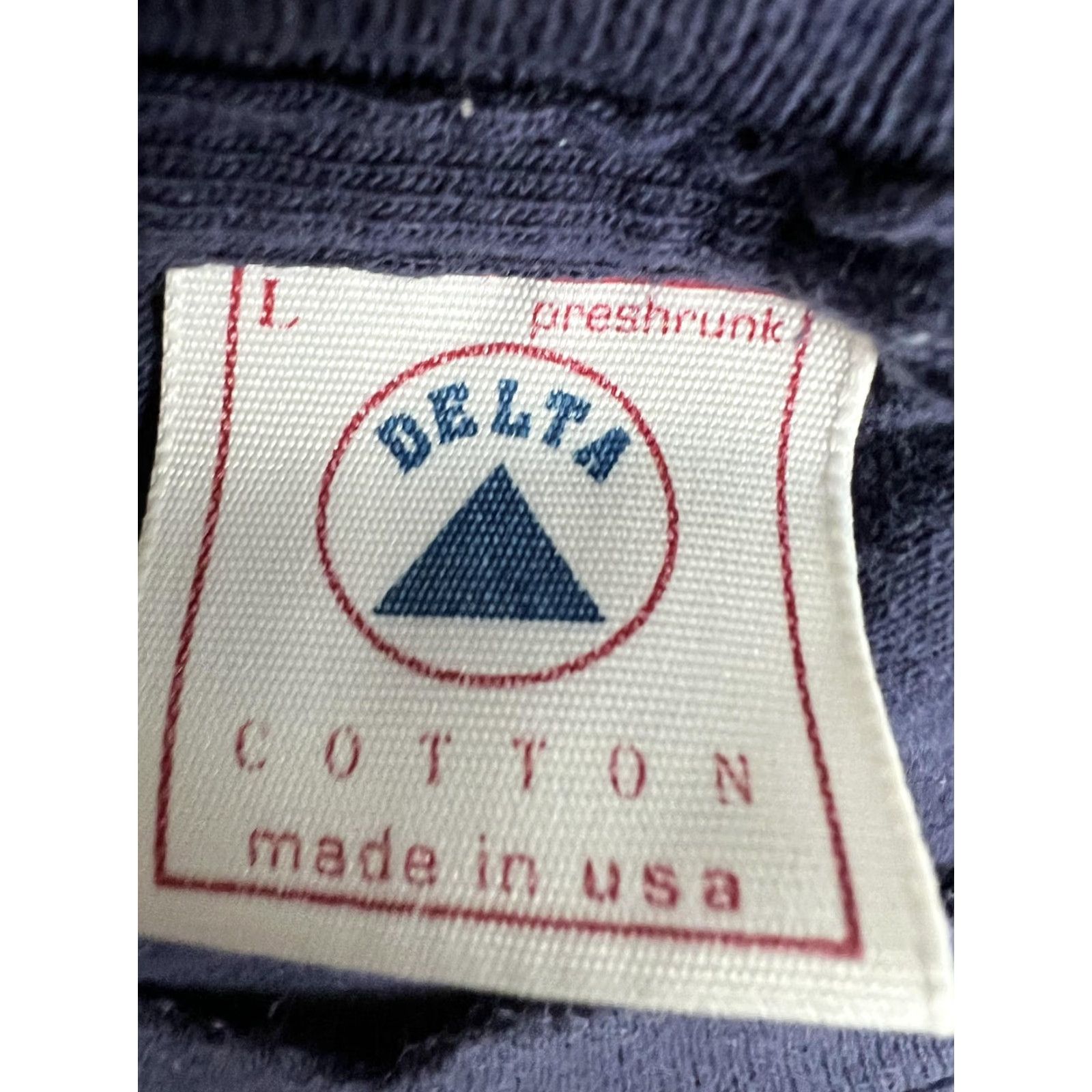 Delta VINTAGE Delta T-Shirt Mens L Navy Blue Embroidered Hawaii USA 90s Made USA Shirt Short Sleeve Graphic Print Crew Neck Men Size US L / EU 52-54 / 3 - 4 Thumbnail