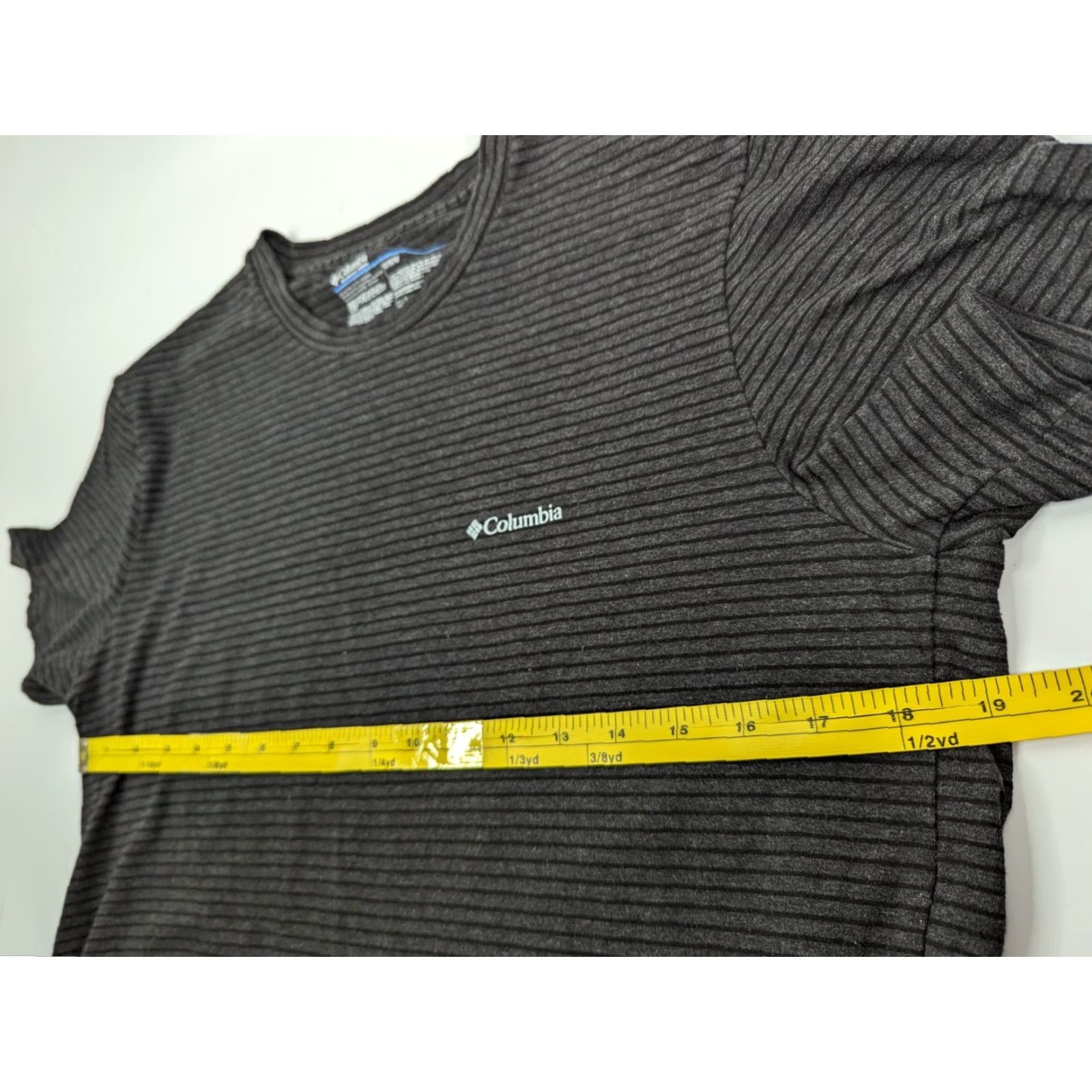 Vintage Columbia T-Shirt Men's M Short Sleeve Dark Gray Striped Crew Neck Logo Tagless Cotton Blend Size US M / EU 48-50 / 2 - 6 Thumbnail