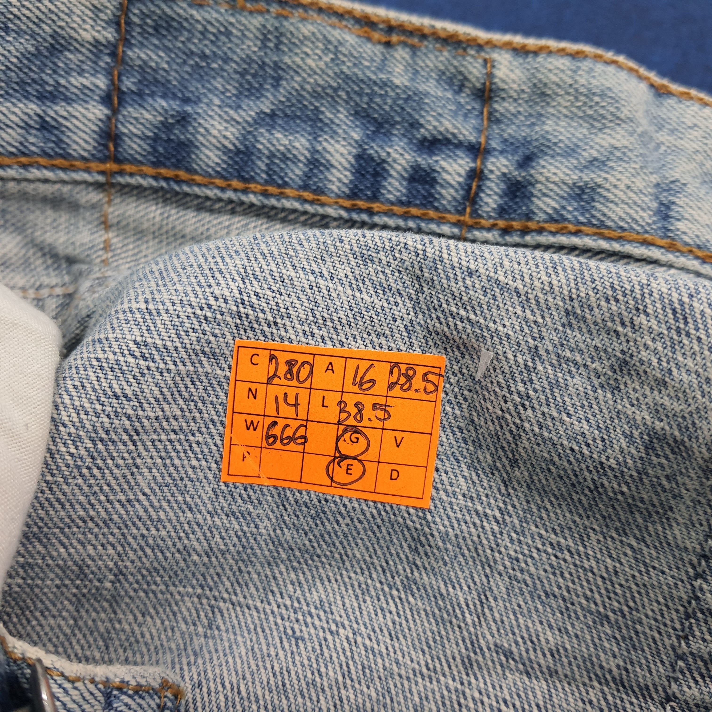 Levi's Vintage Levi's 527 Denim Low Rise Boot Fit Jeans C280N14 Size US 33 - 12 Thumbnail