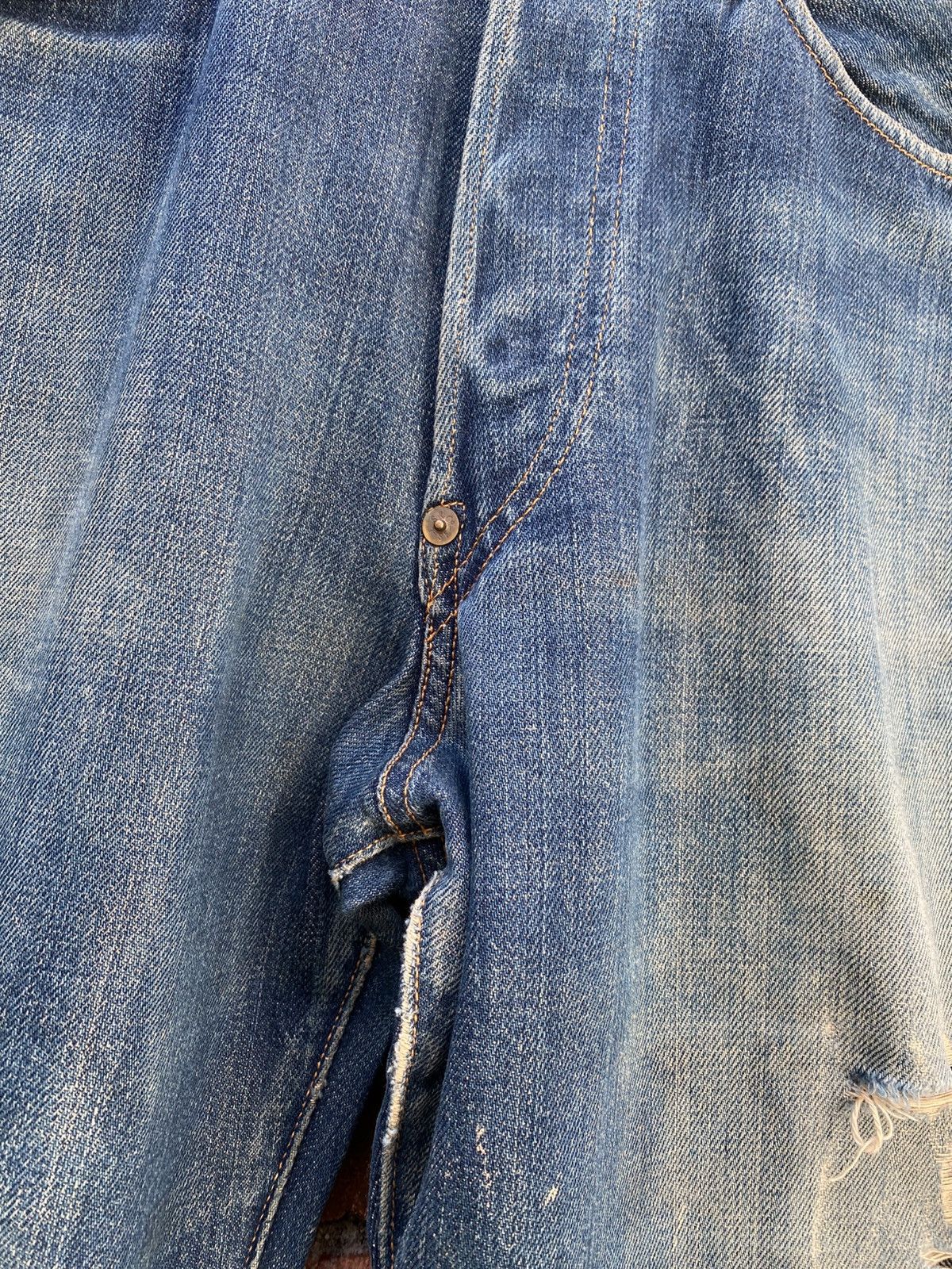 Levi's Vintage Clothing W32x32 Vintage levi's 201 redline buckle back distressed Size US 32 / EU 48 - 5 Thumbnail