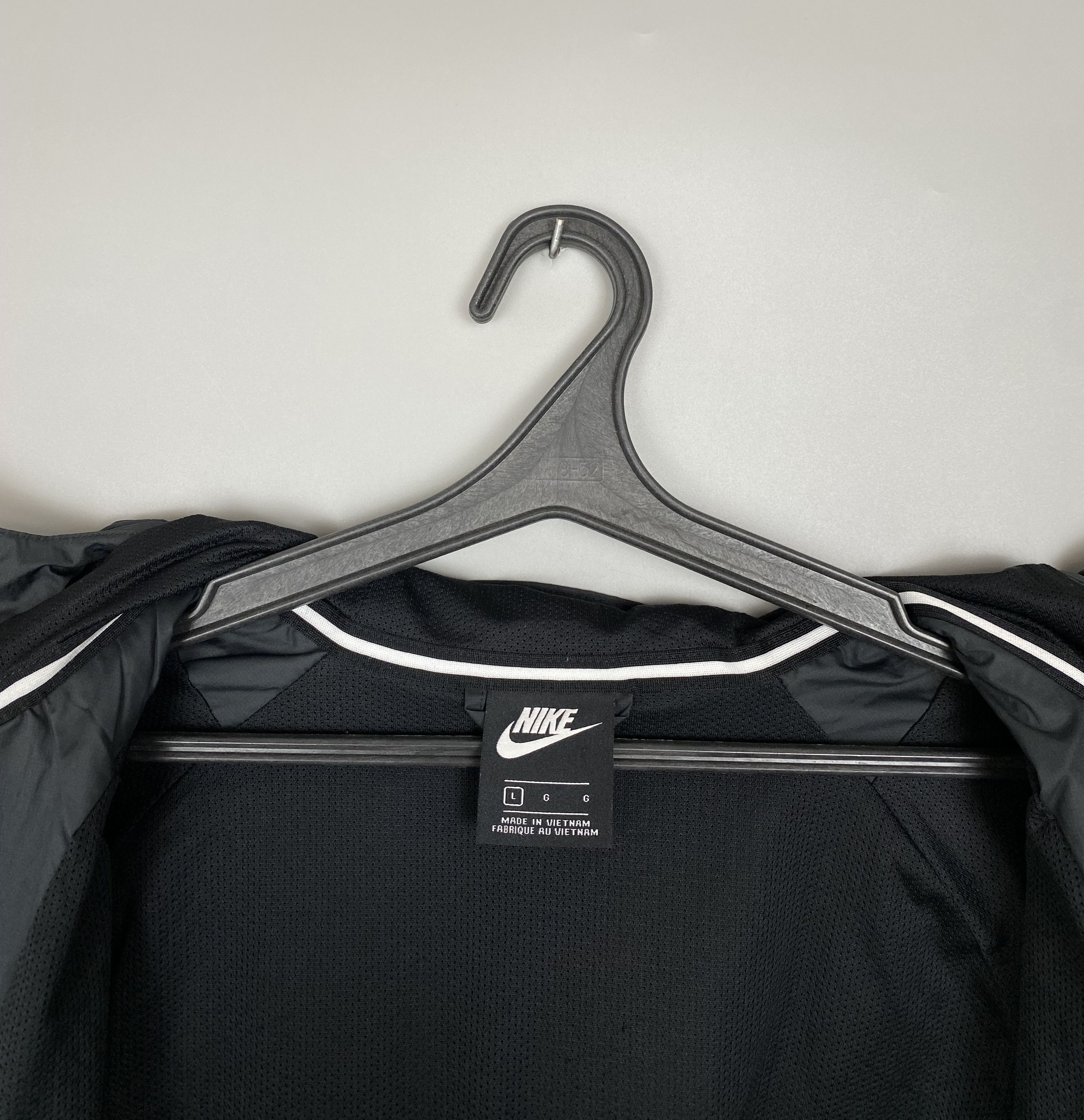 Nike Nike NSW Windrunner Black Size US L / EU 52-54 / 3 - 7 Thumbnail