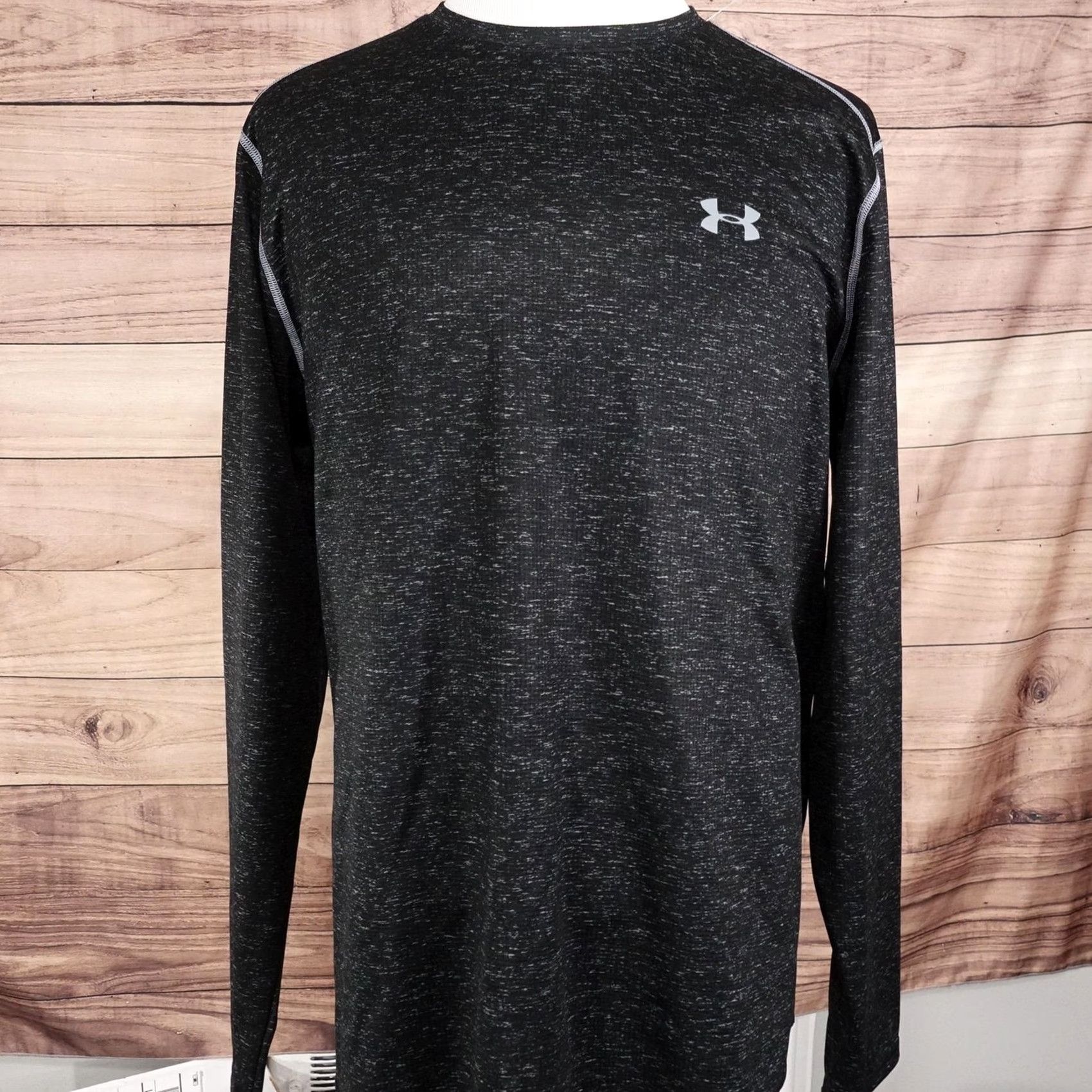 Under Armour Under Armour Shirt Mens 2XL Black HeatGear Long Sleeve Moisture Wicking Active Jersey Crew Neck Raglan Sleeve Loose Fit Sports Size US XXL / EU 58 / 5 - 3 Thumbnail
