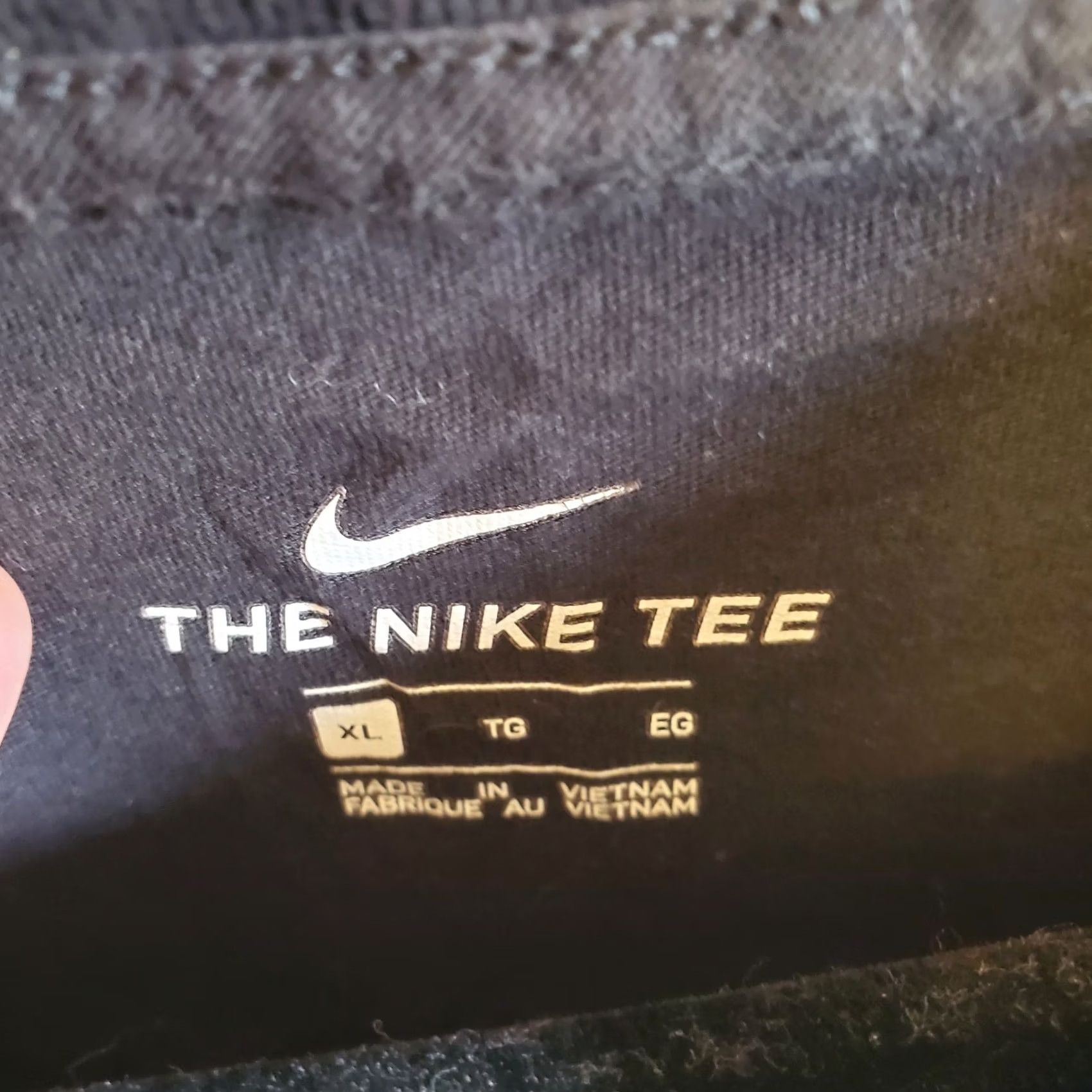 Nike Nike Shirt Mens XL Black The Nike Tee Short Sleeve Just Do It Swoosh Logo Crew Size US XL / EU 56 / 4 - 4 Thumbnail