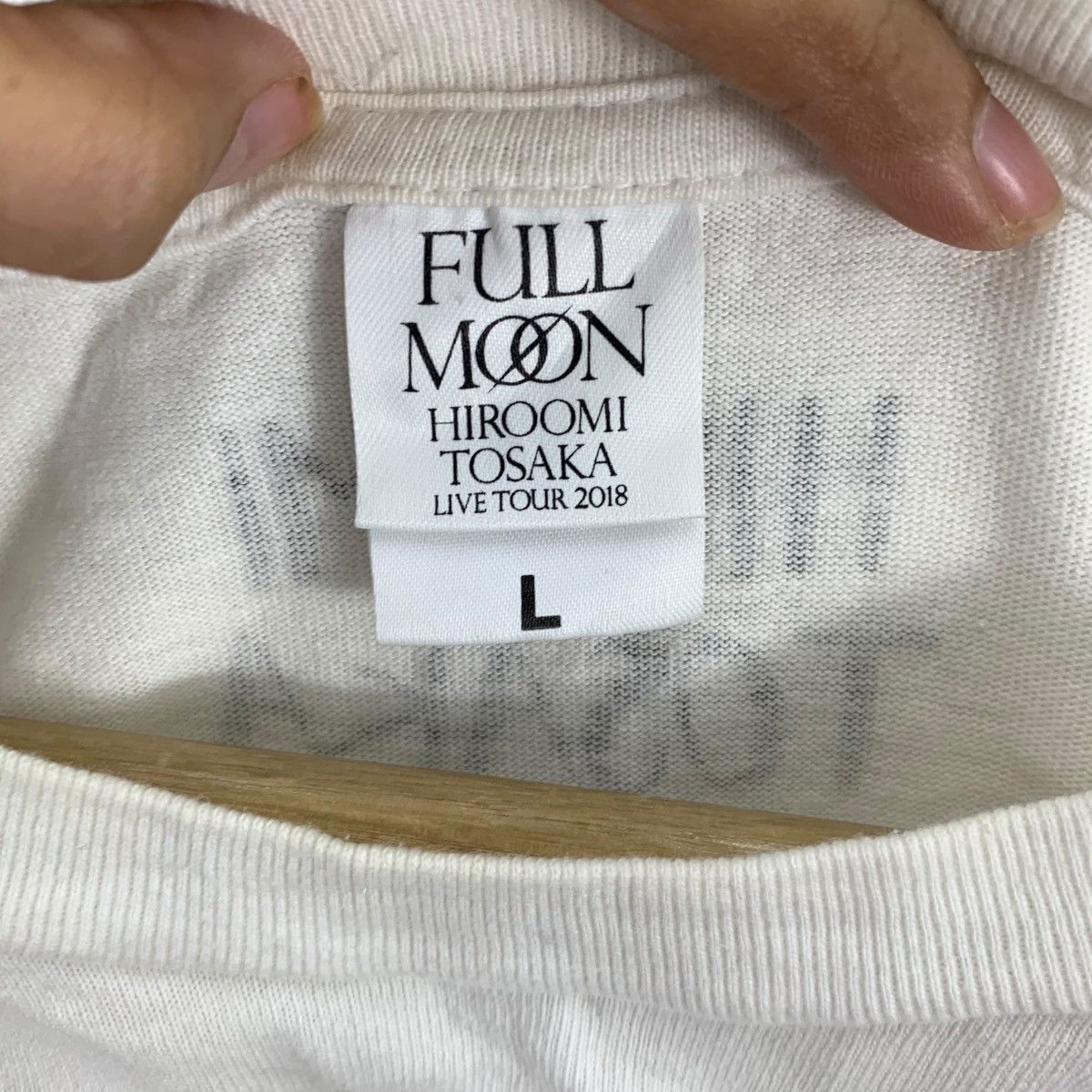 Vintage HIROMI TOSAKA Full Moon Live Tour J Soul Brother Tee Shirt Size L / US 10 / IT 46 - 6 Thumbnail