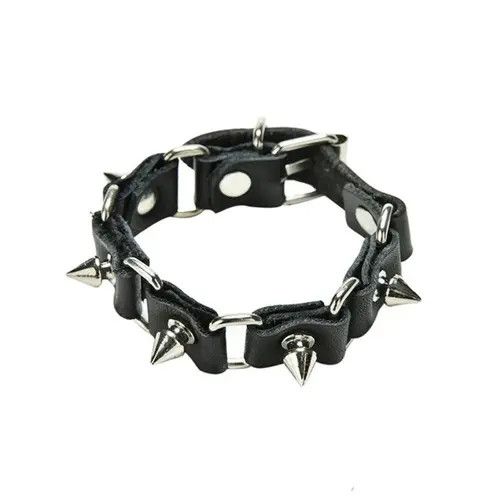 Jewelry Spikes Rivert Bracelet Size ONE SIZE - 1 Thumbnail