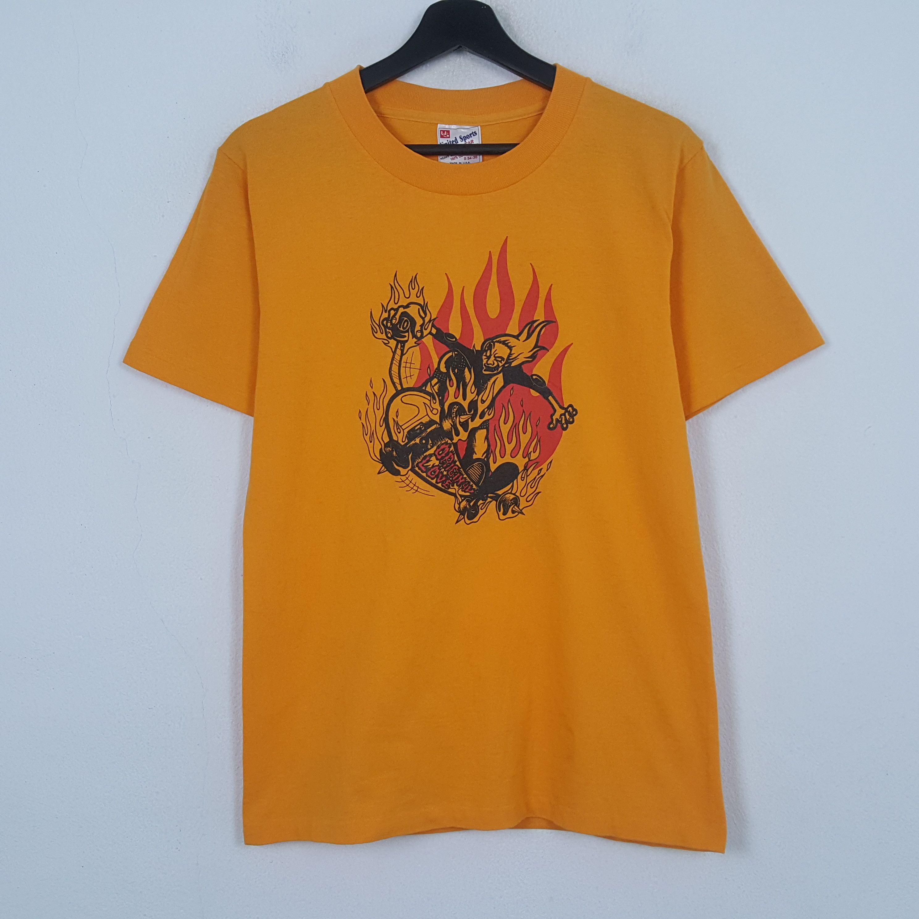 Vintage Skateboard Style Vintage Tshirt RR27 Size US S / EU 44-46 / 1 - 1 Thumbnail