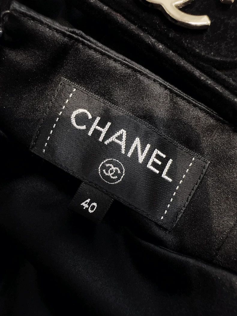 Chanel Chanel 20s roof series black mulberry silk irregular skirt Size 26" / US 2 / IT 38 - 7 Thumbnail