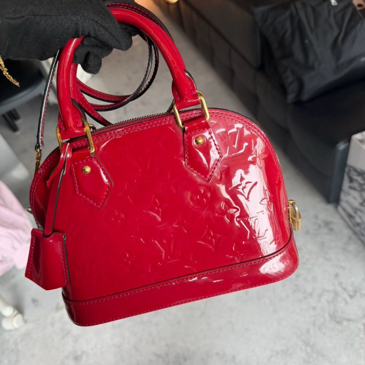 Louis Vuitton Pre-loved Bag Very good condition Size ONE SIZE - 1 Thumbnail