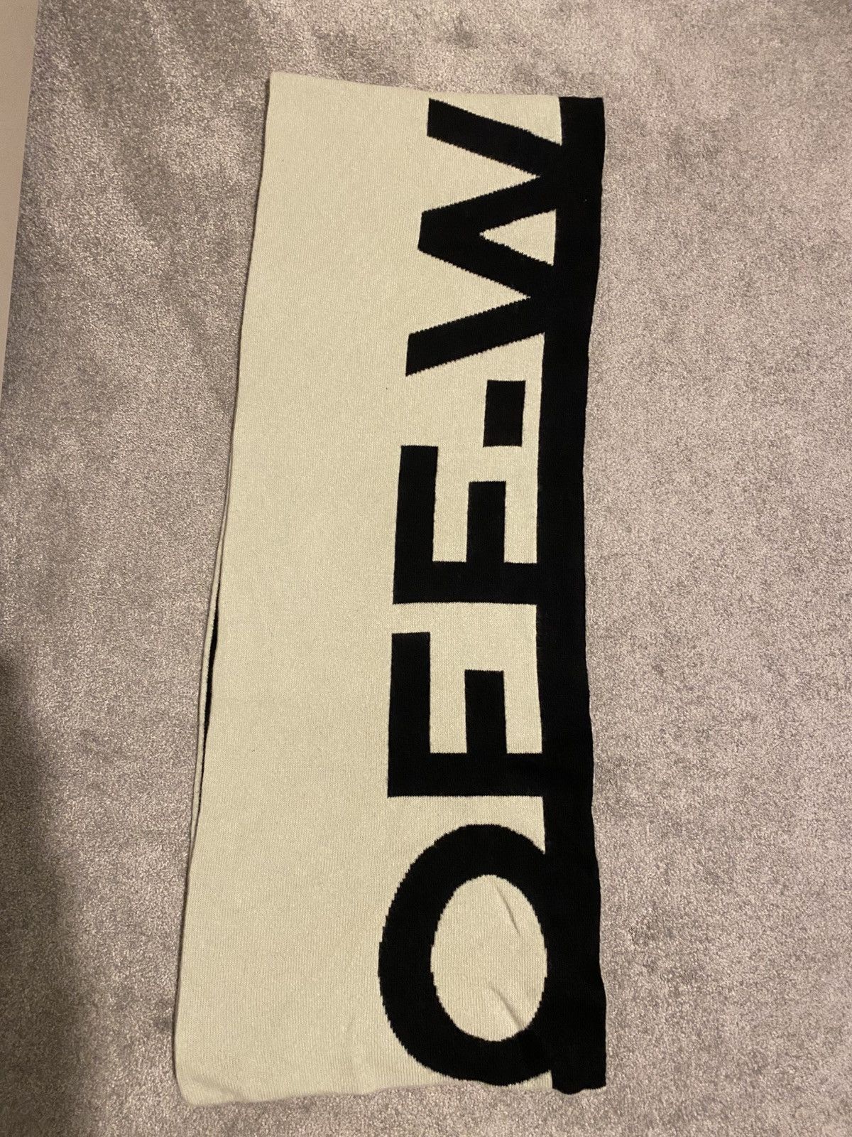 Off-White Face scarf Size ONE SIZE - 1 Thumbnail