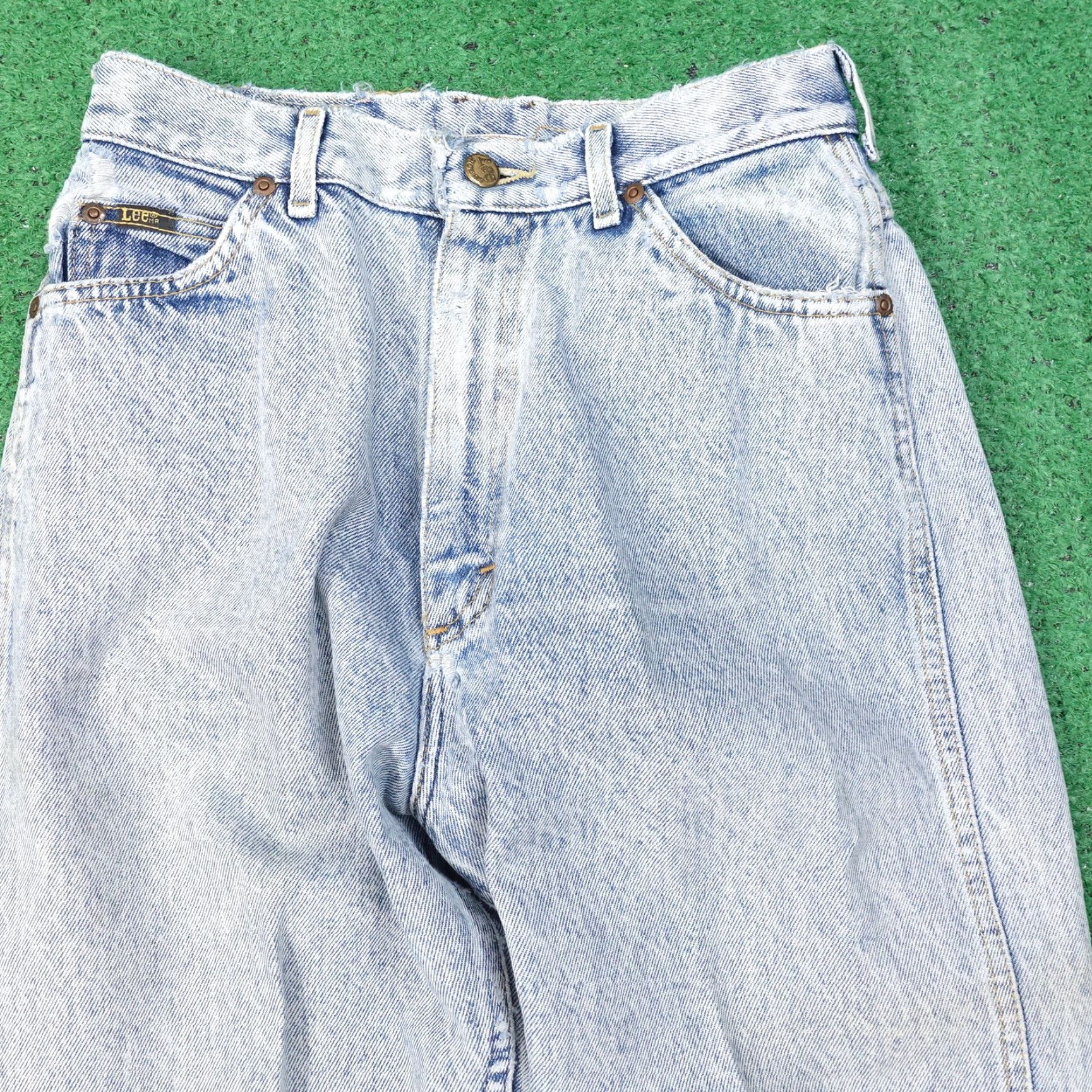 Lee VINTAGE LEE Jeans DISTRESSED USA MADE WOMENS 11 MED (27x29) Blue Acid Wash Denim Size 32" / US 10 / IT 46 - 2 Thumbnail