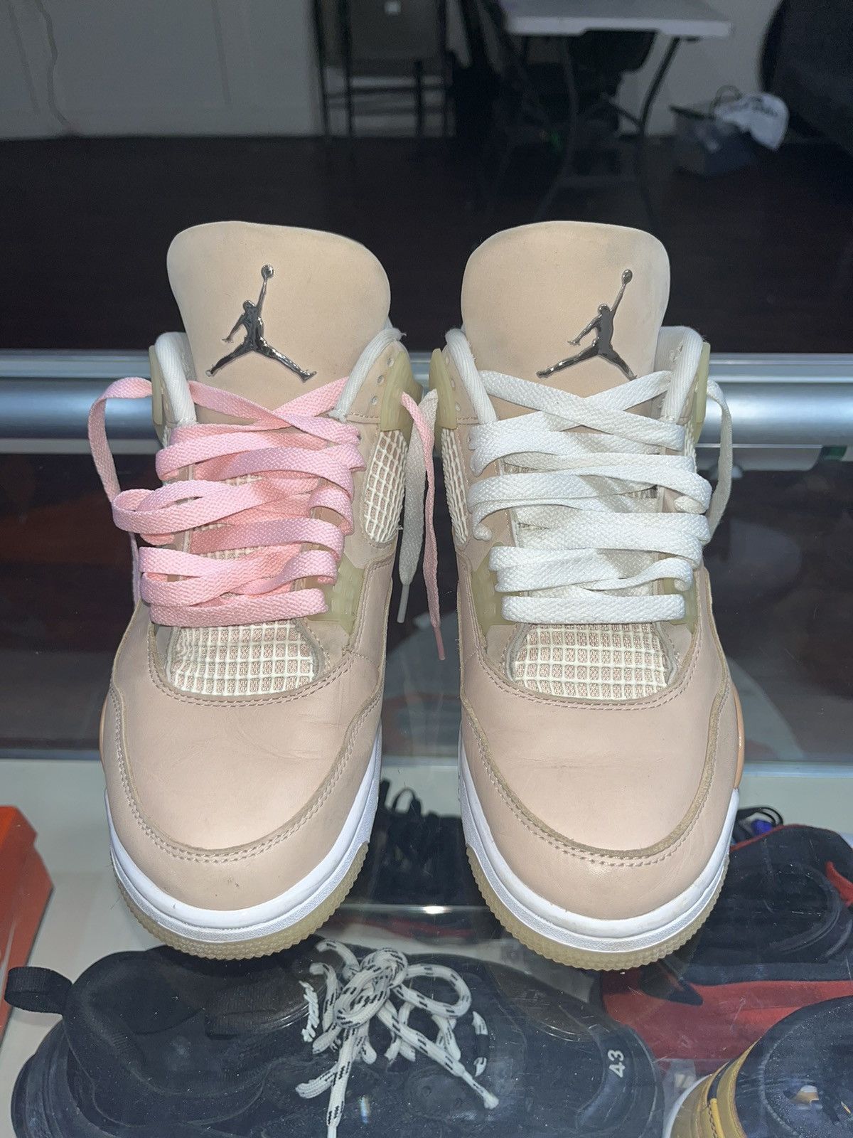 Jordan Brand Jordan 4 Shimmer Size US 9.5 / EU 42-43 - 3 Thumbnail