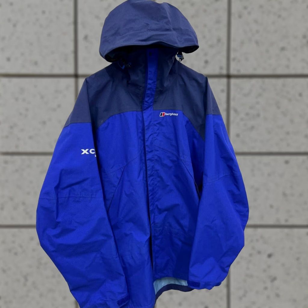 Berghaus VINTAGE Berghaus Jacket Men 2XL Blue Hooded Gore-Tex XCR Coat Size US XXL / EU 58 / 5 - 1 Thumbnail