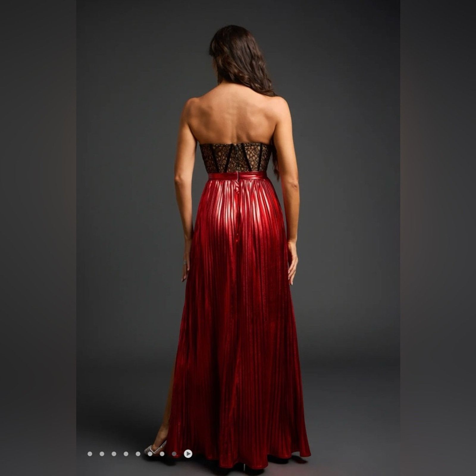 Other New Y2K Elegant Red Silk Strapless Evening Gown size S Size S / US 4 / IT 40 - 7 Thumbnail