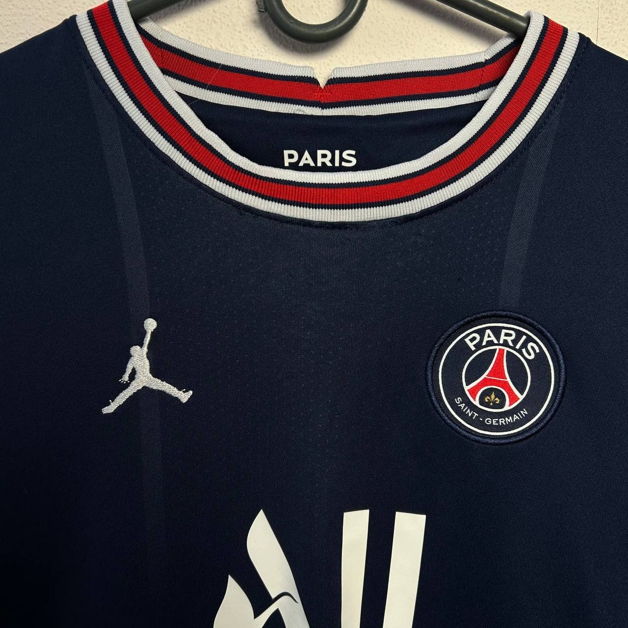 Jordan Brand Jordan FC PSG Paris Saint Germain 2020 home soccer jersey Size US S / EU 44-46 / 1 - 3 Thumbnail