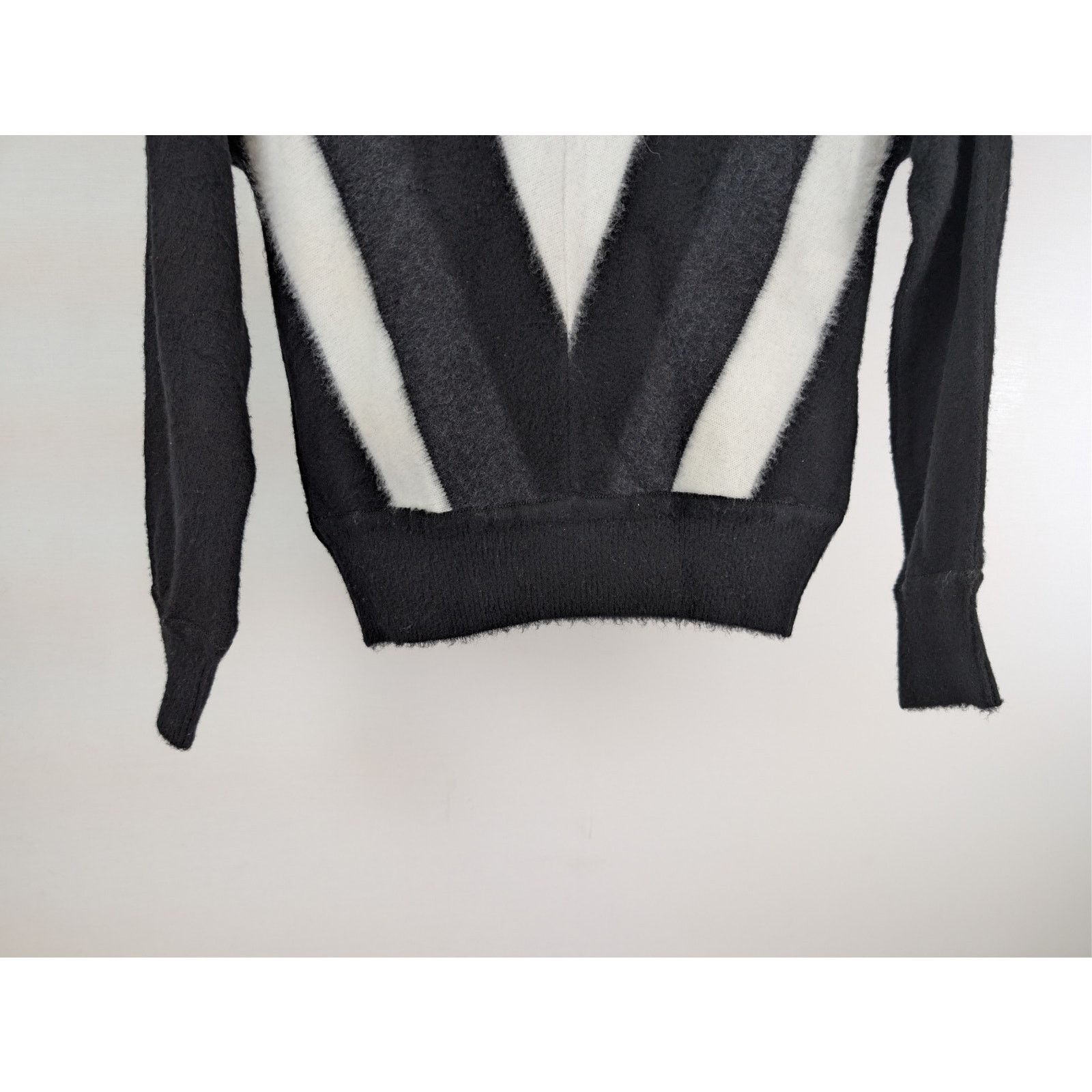 Saint Laurent Paris o1rshd1 graphic-print wool jumper sweater Sweatshirt Size US M / EU 48-50 / 2 - 4 Thumbnail