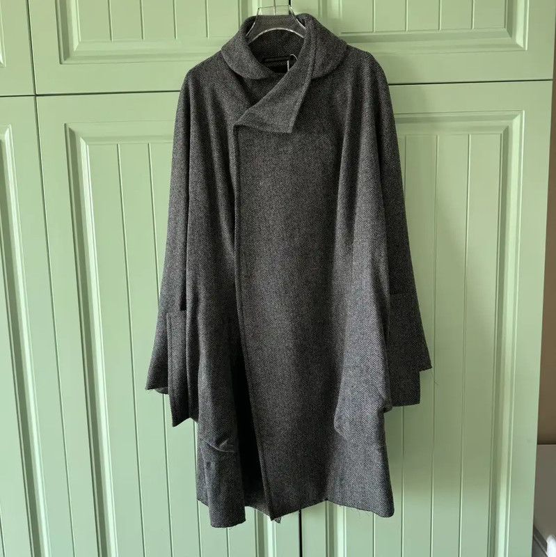 Yohji Yamamoto Yohji Yamamoto Gray Wool Women's Coat 0089 Size M / US 6-8 / IT 42-44 - 1 Thumbnail