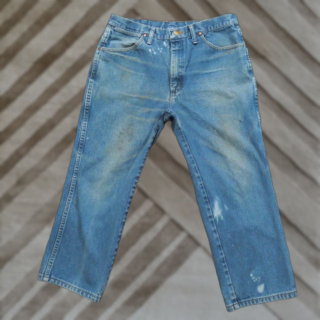 Wrangler VINTAGE Wrangler Jeans Mens 32x24 Blue Pants Distressed Grunge 936PWD Wrangler Cowboy Cut 5-Pocket Denim Jeans Mens Regular Blue 90s Cowboy Size US 36 / EU 52 - 1 Thumbnail