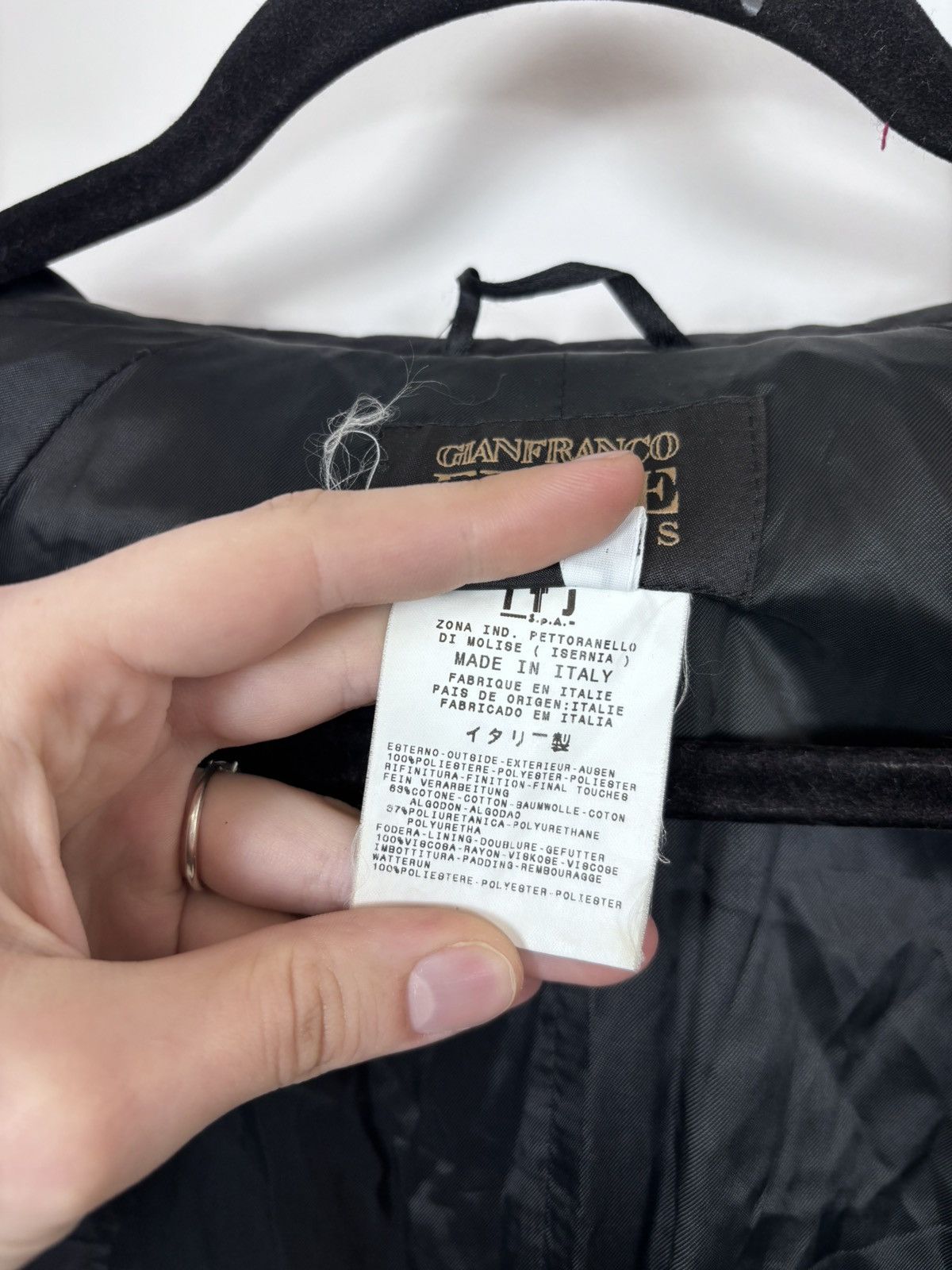 Gianfranco Ferre Vintage Gianfranco Ferre Women’s Double Breasted Trench Coat Size M / US 6-8 / IT 42-44 - 16 Thumbnail