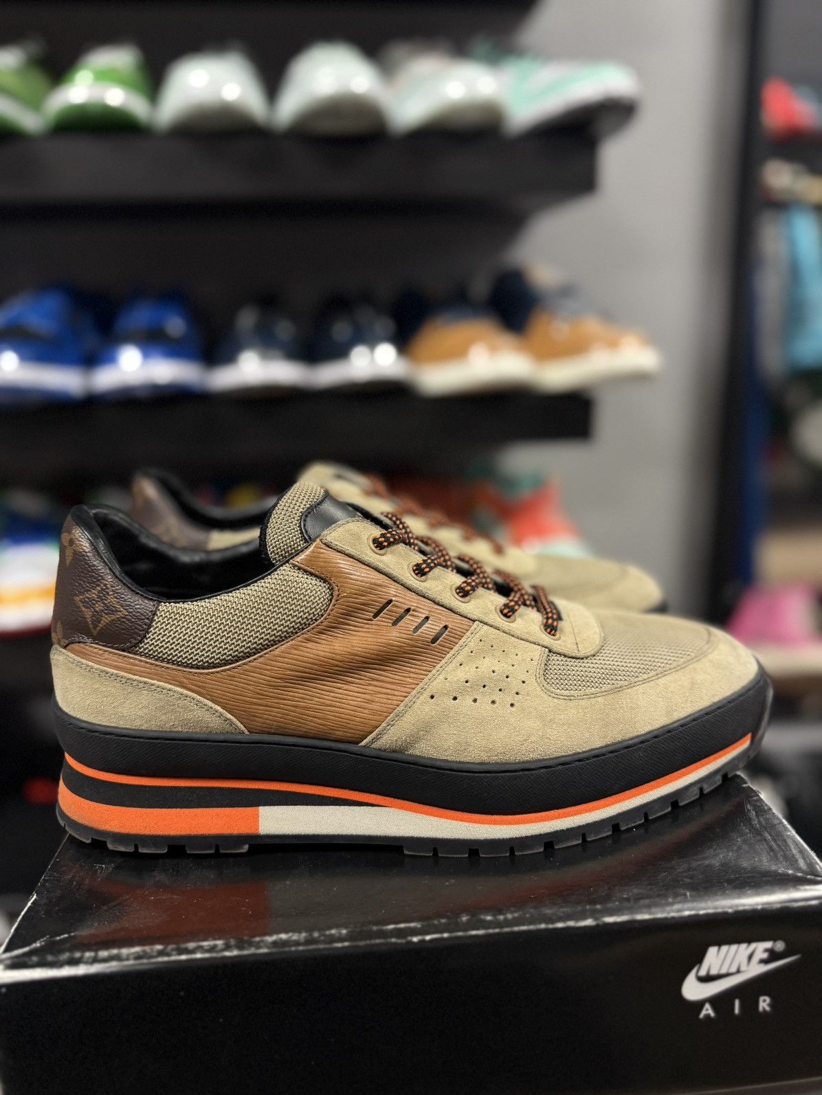 Louis Vuitton Louis Vuitton Harlem Sneakers Size 9LV/10US Clean Size US 10 / EU 43 - 1 Thumbnail