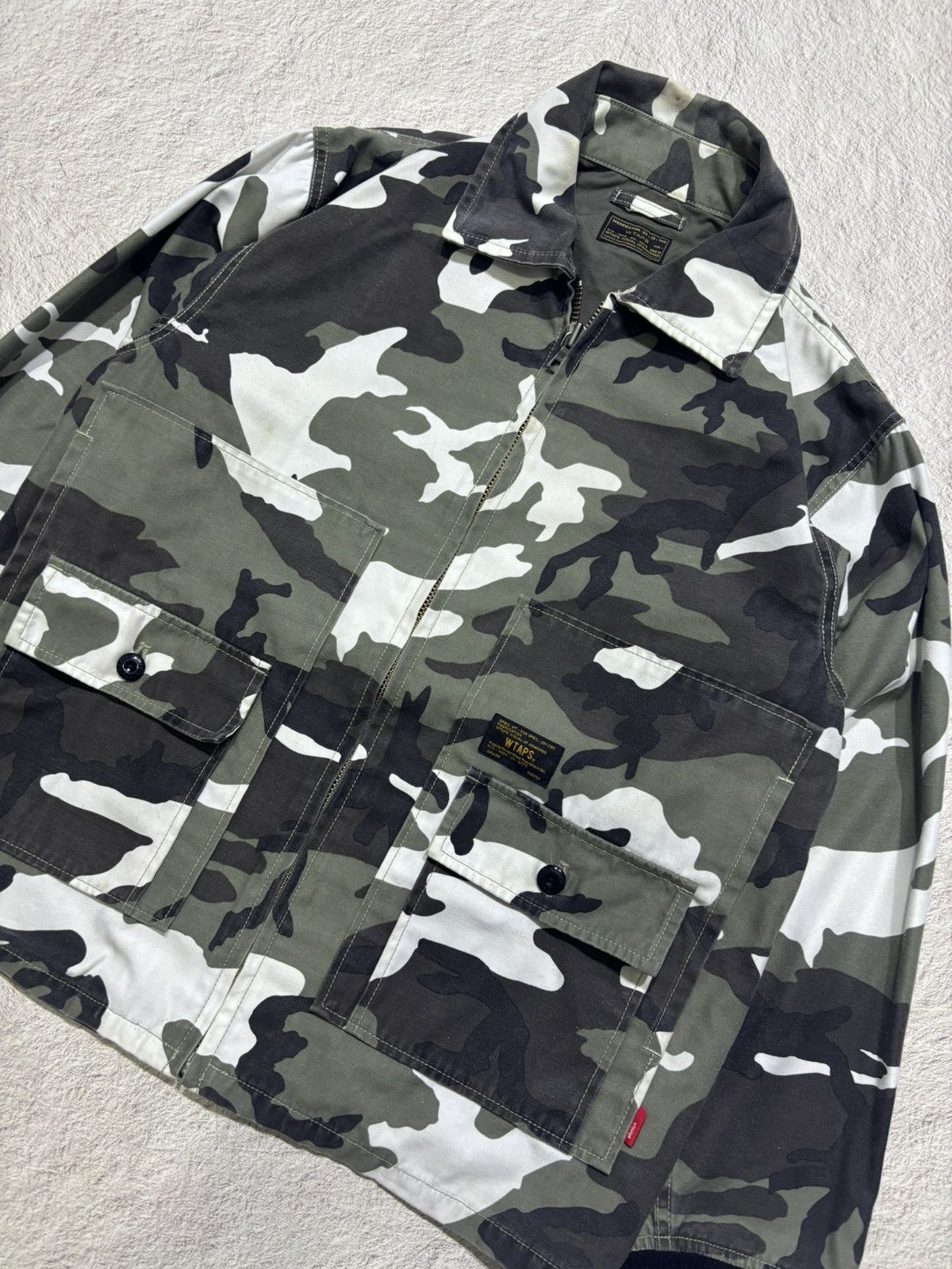 Wtaps RARE Wtaps urban Camo Jacket Twill Bomber Size US S / EU 44-46 / 1 - 3 Thumbnail