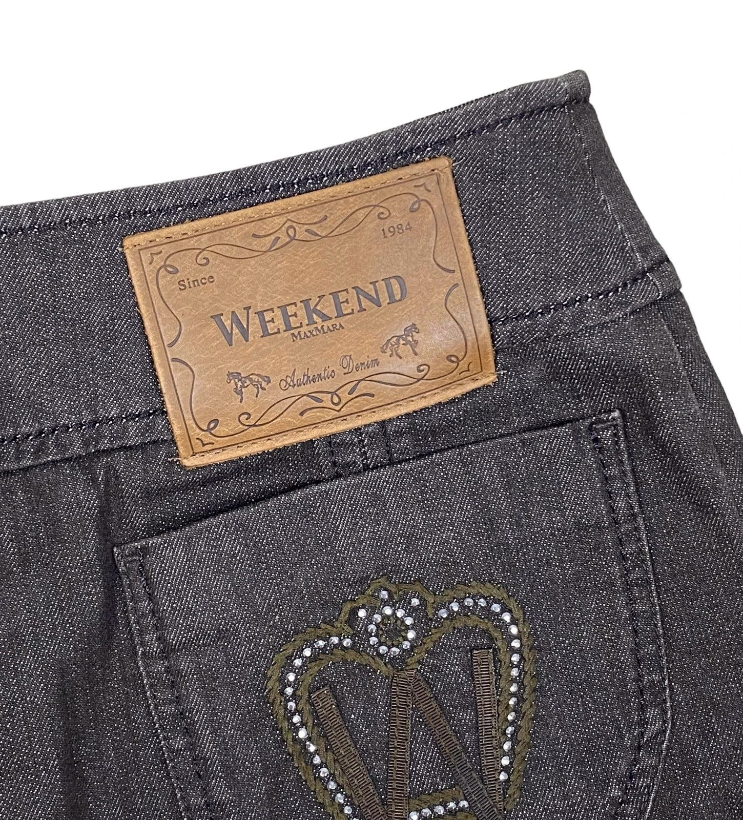 Weekend Max Mara Weekend Max Mara Denim Skirt Midi Embroidery Logo size UK10 Size 28" / US 6 / IT 42 - 8 Thumbnail