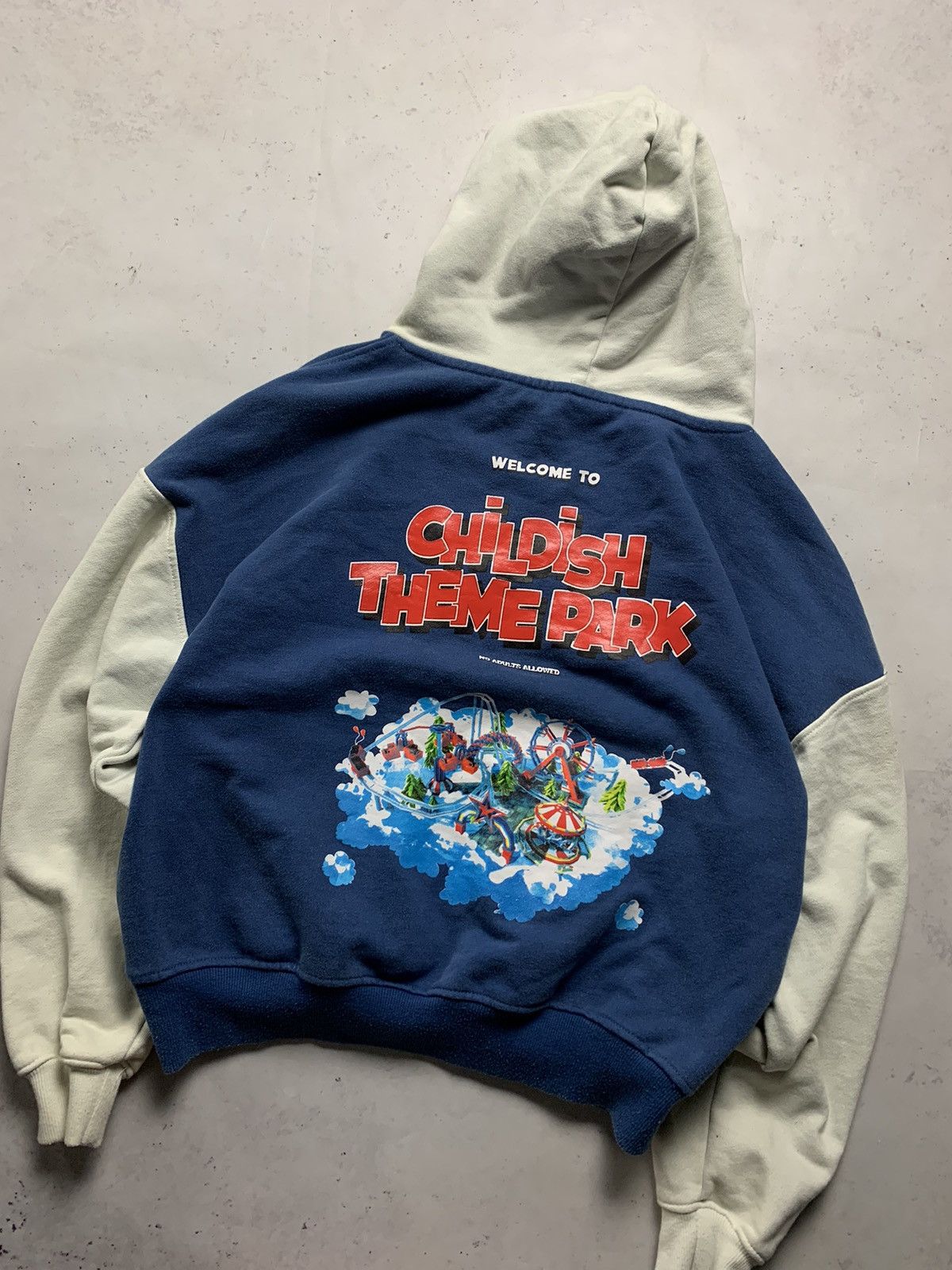 Vintage Vintage Childish Theme Park Boxy Hoodie Y2K S Size US S / EU 44-46 / 1 - 3 Thumbnail