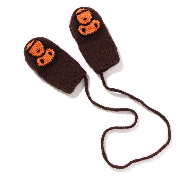 Bape Baby Milo Mittens