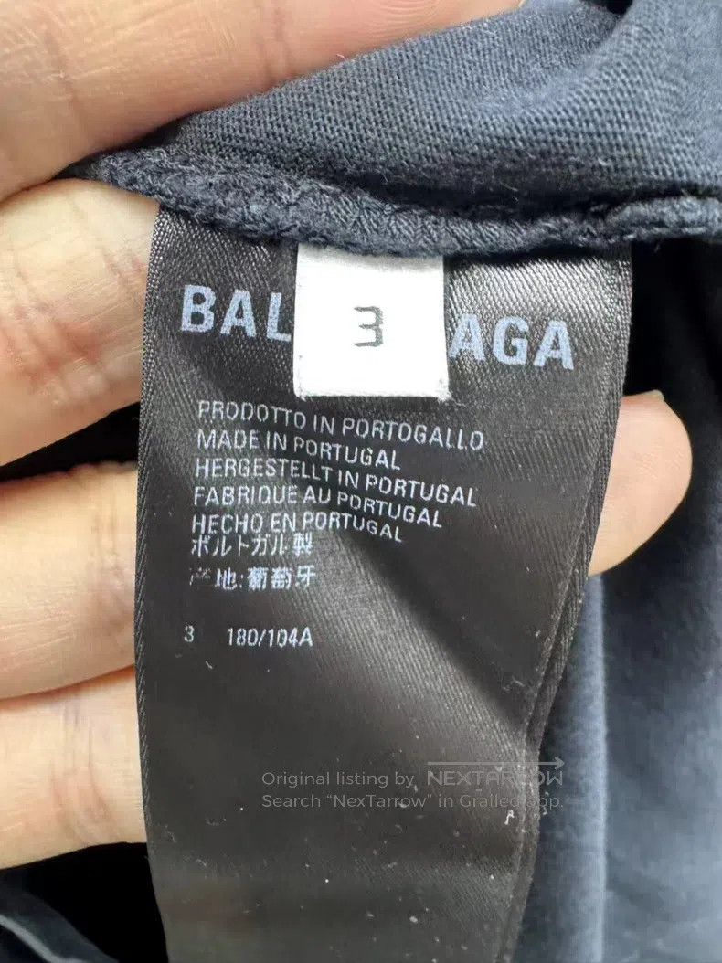 Balenciaga Balenciaga Grey T-shirt Size US L / EU 52-54 / 3 - 6 Thumbnail