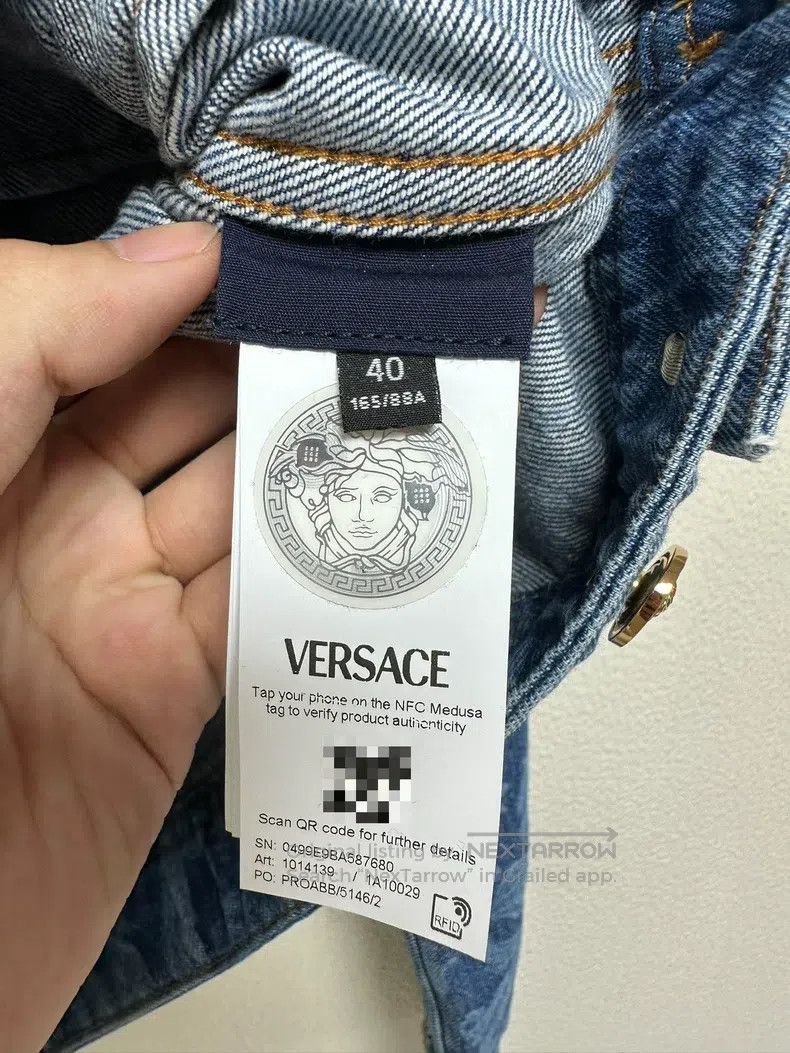 Versace Versace Blue washed denim jacket Size US XXS / EU 40 - 4 Thumbnail