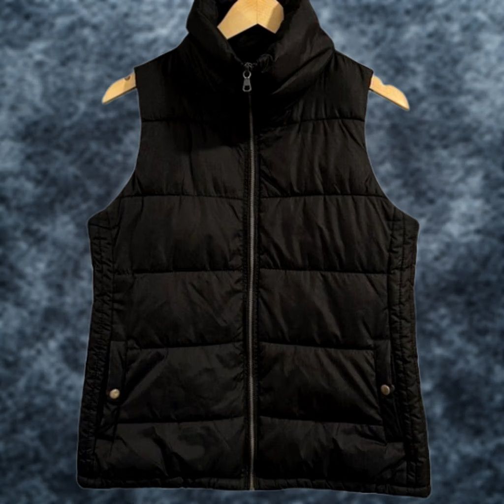 Old Navy Old Navy Puffer Vest Shirt? Size S / US 4 / IT 40 - 1 Thumbnail