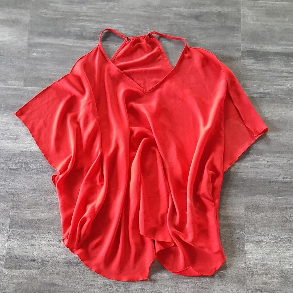 Designer Red Classic Dressy Draped Blouse Size M / US 6-8 / IT 42-44 - 1 Thumbnail