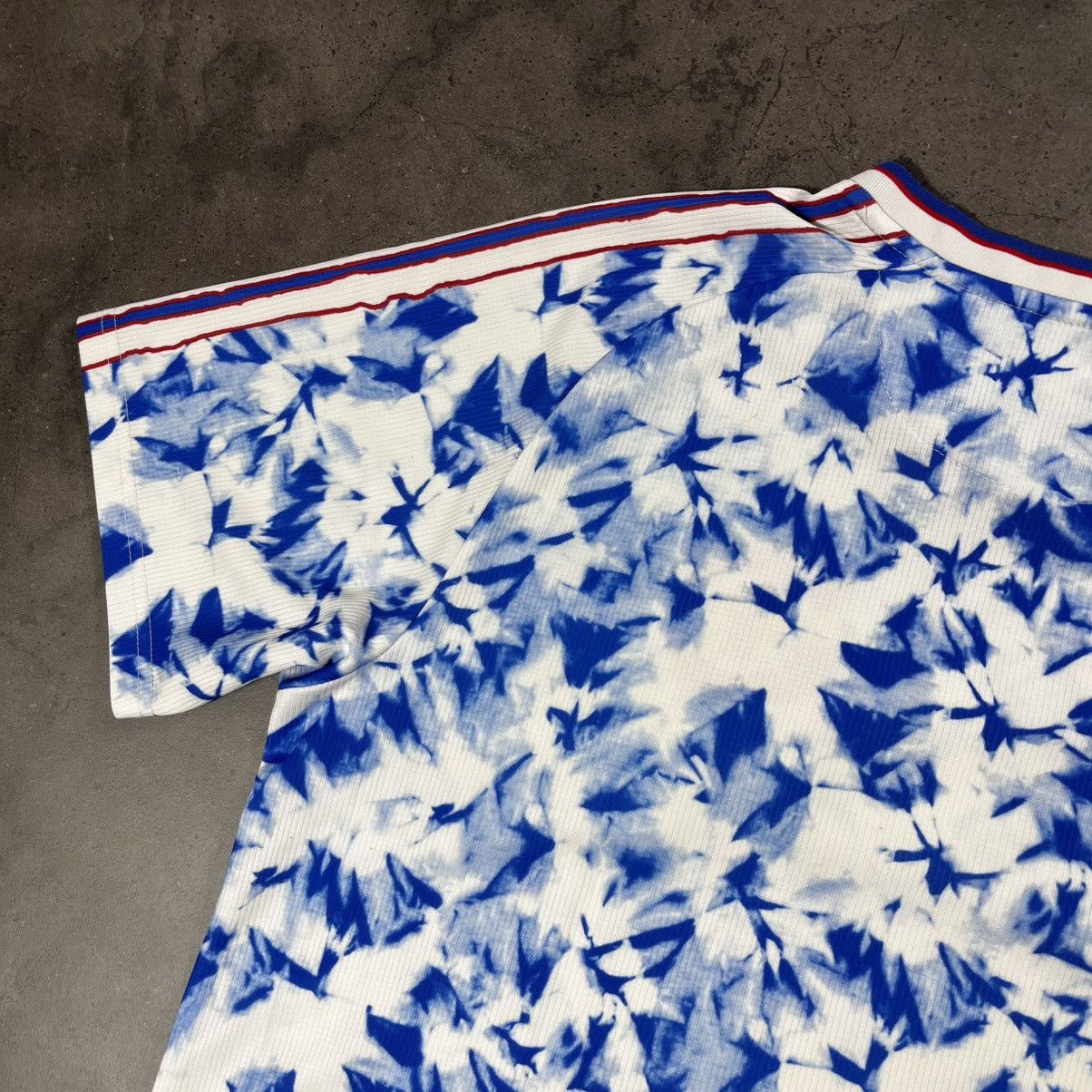 Adidas Adidas Manchaster United Humanrace Jersey Tee Blokecore Size US L / EU 52-54 / 3 - 8 Thumbnail