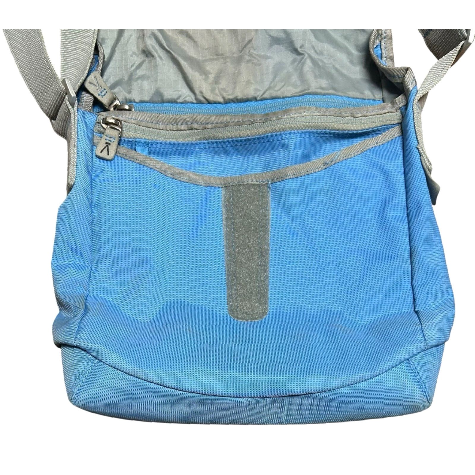 KEEN KEEN Travel Bag Crossbody Blue Outdoors Gorpcore Adjustable Strap Hiking Size ONE SIZE - 7 Thumbnail