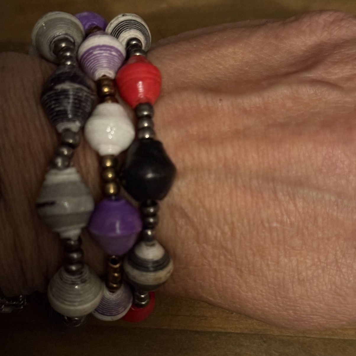Other Multicolor paper bead stretch bracelet bundle Size ONE SIZE - 3 Thumbnail