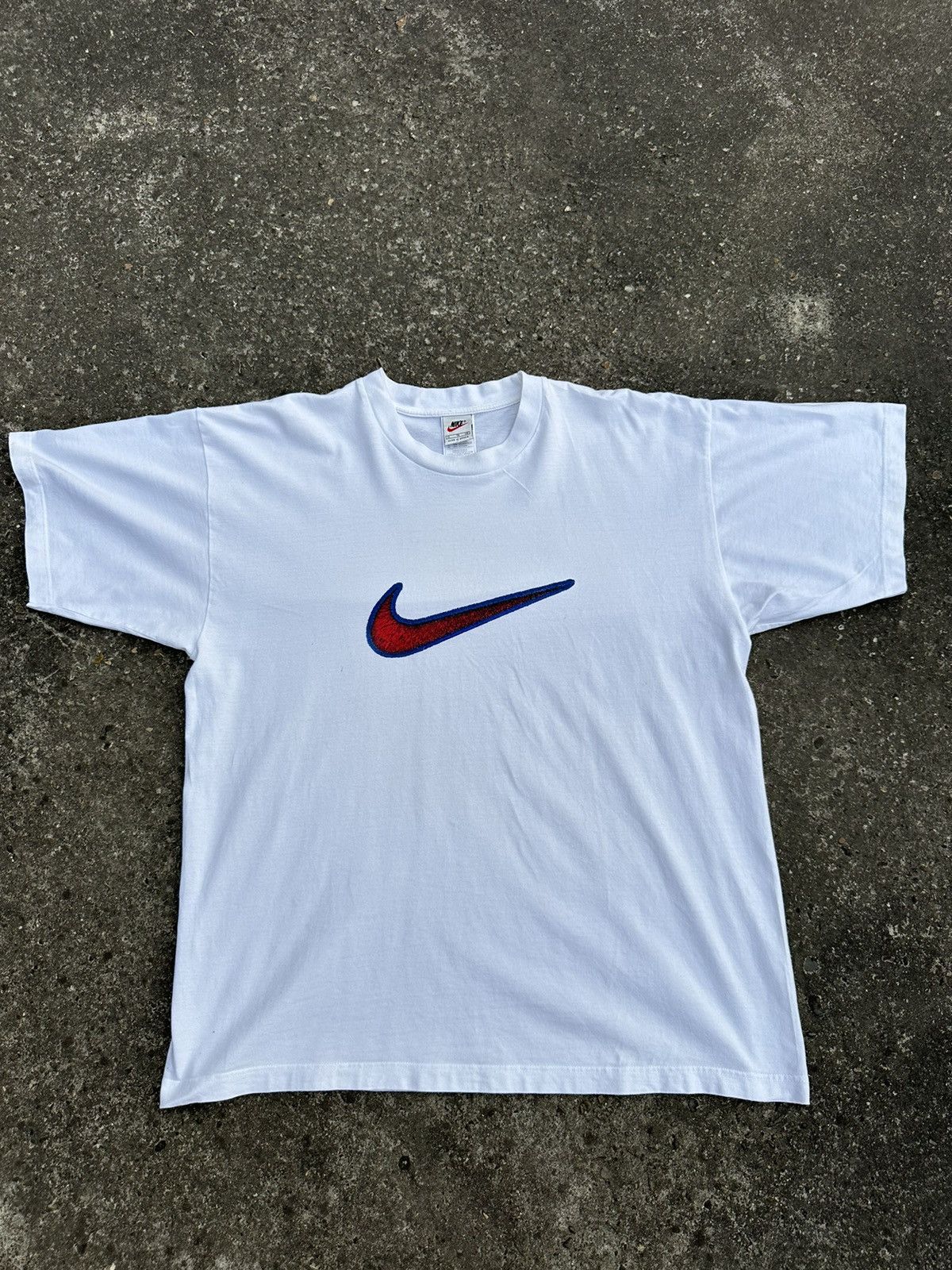 Nike Nike Vintage T-Shirt Big Logo Size US XL / EU 56 / 4 - 1 Thumbnail