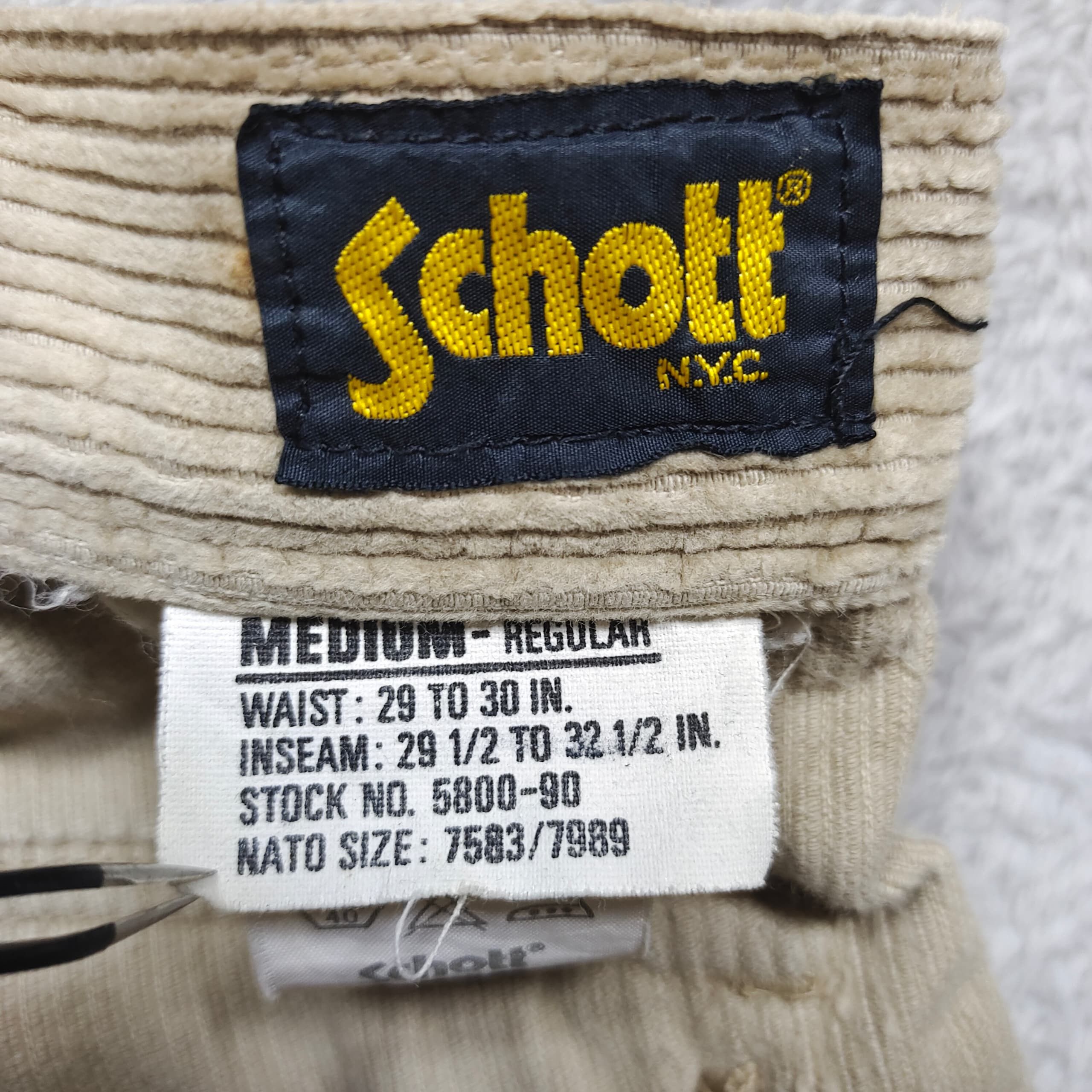 Schott Vintage Schott NYC Corduroy Cargo Shorts Size US 30 / EU 46 - 10 Thumbnail