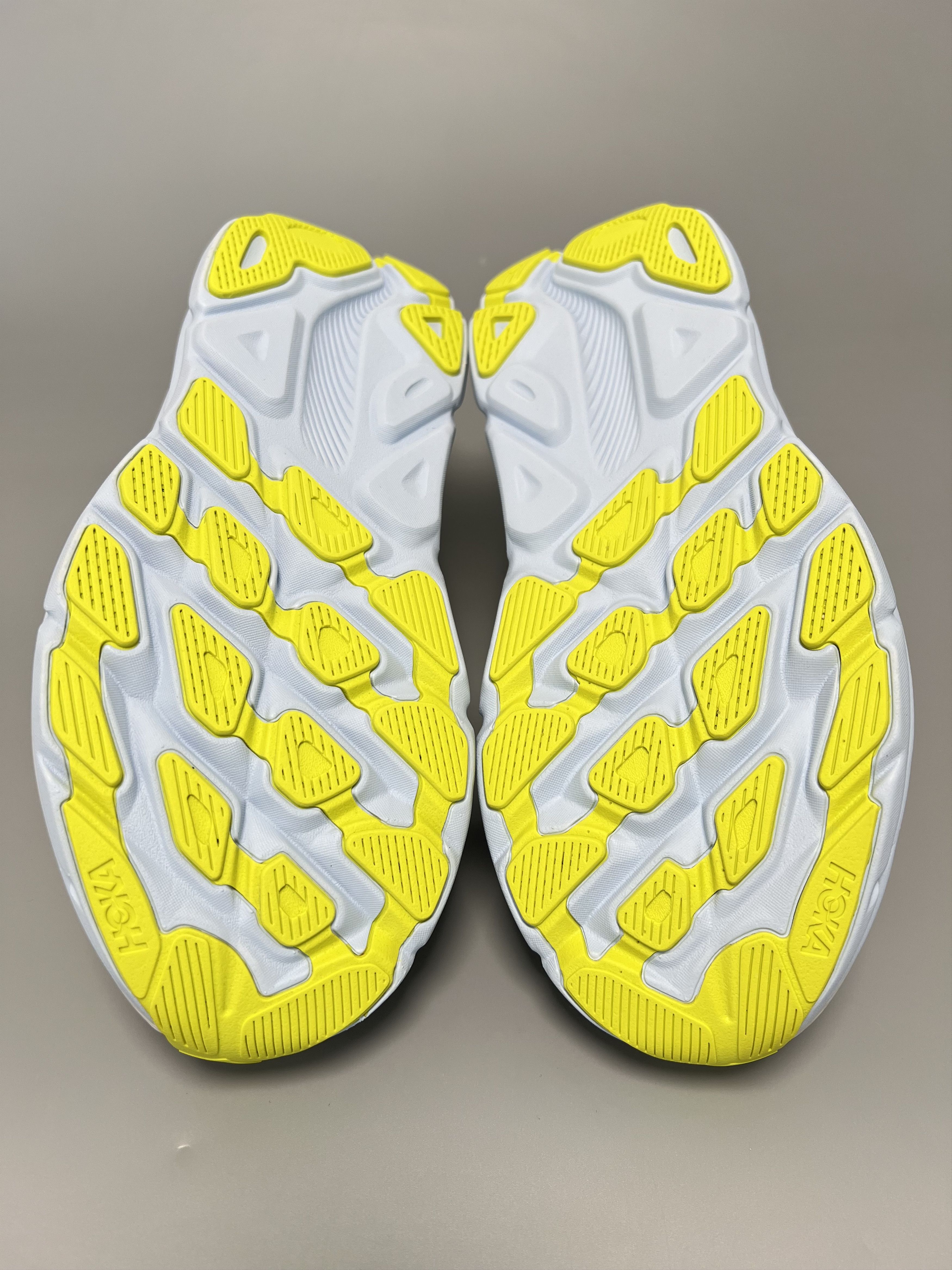 Hoka 11D Hoka One One Clifton 9 Wide Running Shoes Walking Gym Size US 11 / IT 41 - 14 Thumbnail