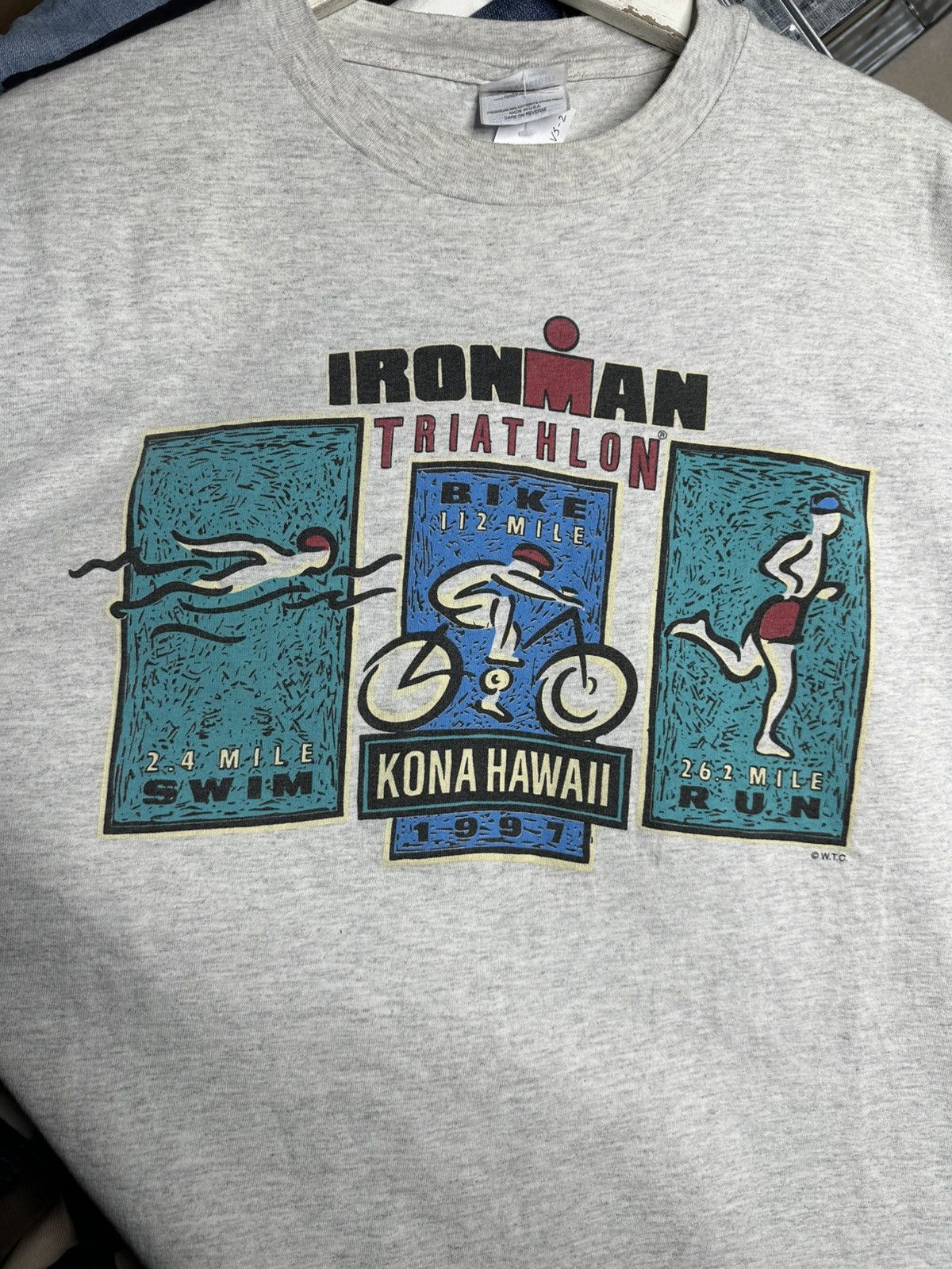 Hanes Ironman Triathlon Kona Hawaii 1997 Vintage T Shirt XL Size US XL / EU 56 / 4 - 3 Thumbnail
