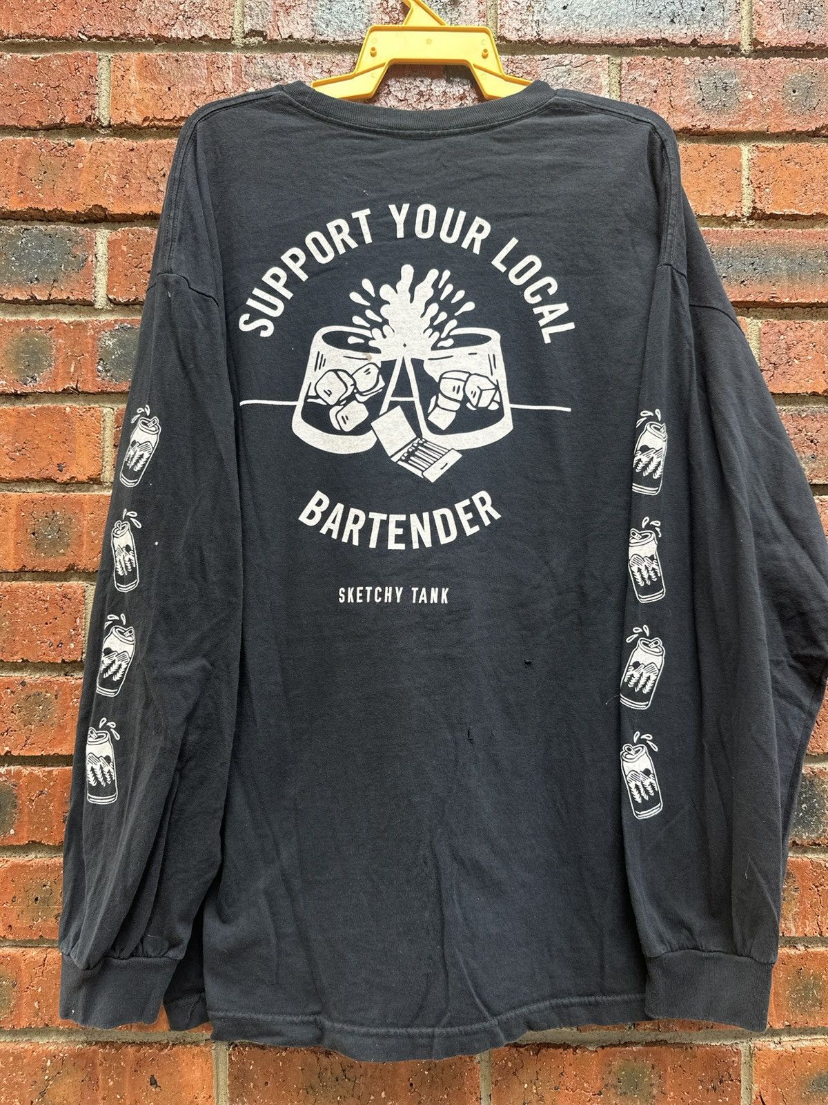 Vintage Vintage Sketchy Tank Skateboard Faded Tee Size US XXL / EU 58 / 5 - 1 Thumbnail