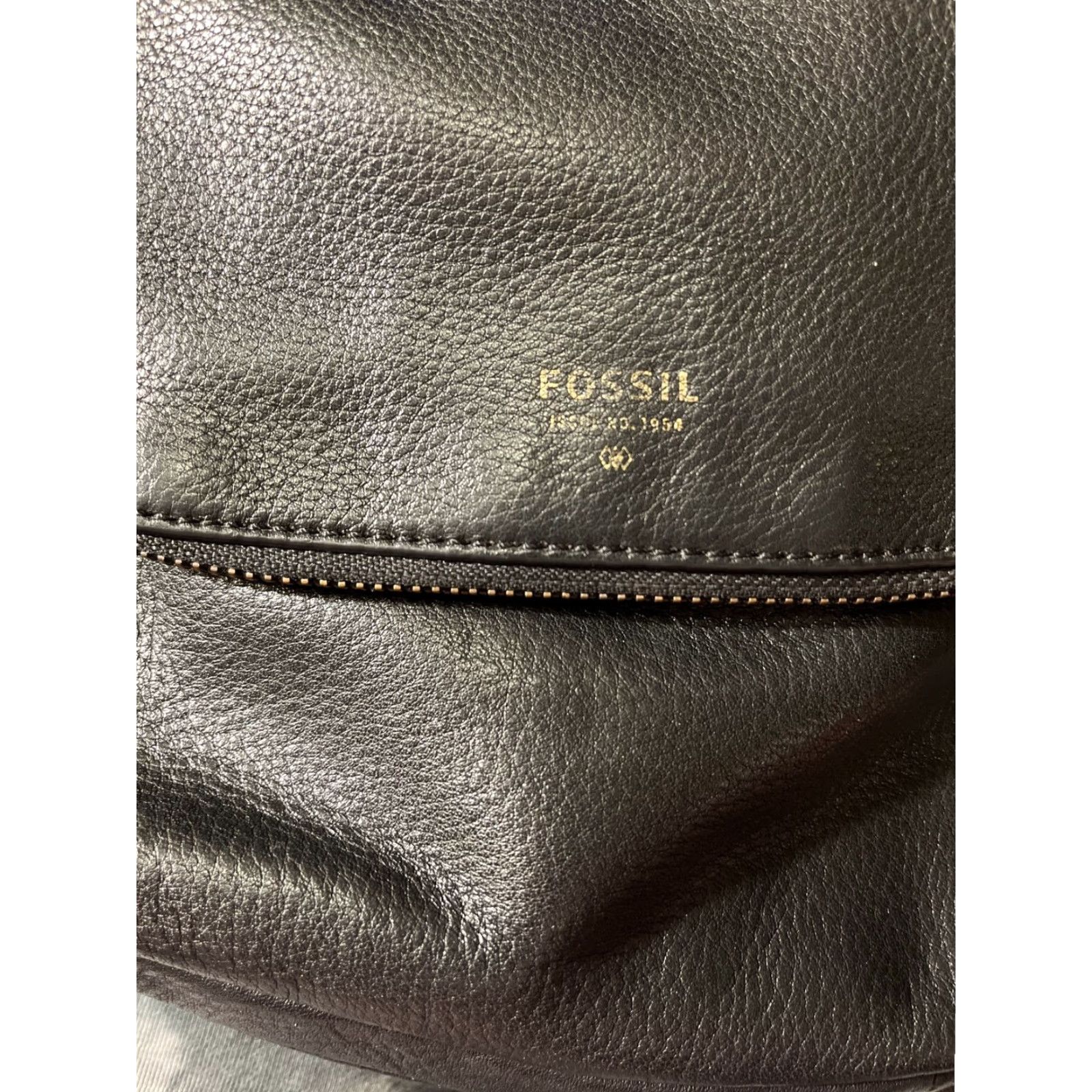 Fossil VINTAGE Fossil Women's Small Leather Crossbody Biker Style Purse - Black Leather Canvas Lining Gold Zippers Size ONE SIZE - 3 Thumbnail