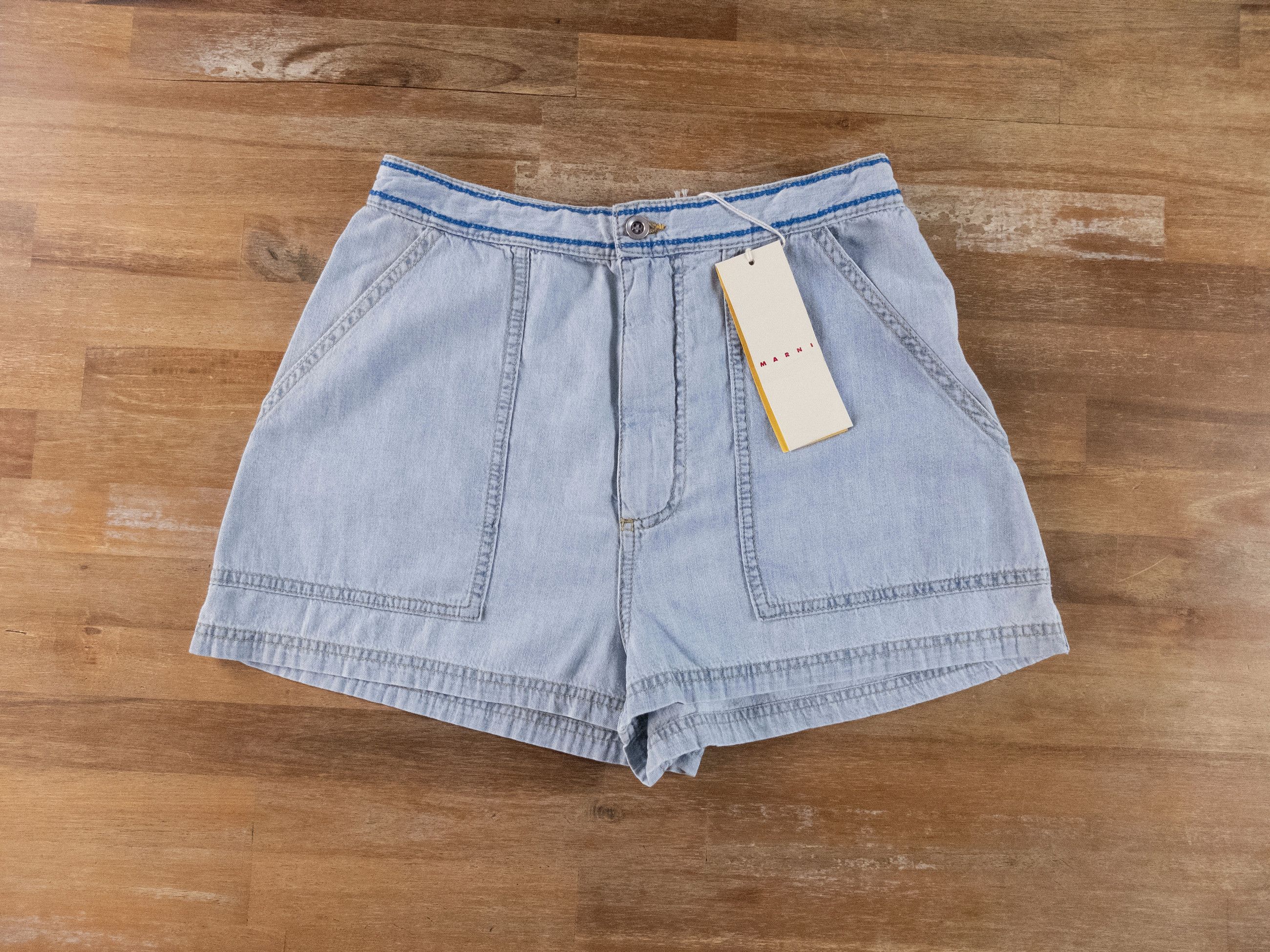 Marni MARNI light blue logo embroidered mini denim shorts 4 Size 27" / US 4 / IT 40 - 1 Thumbnail