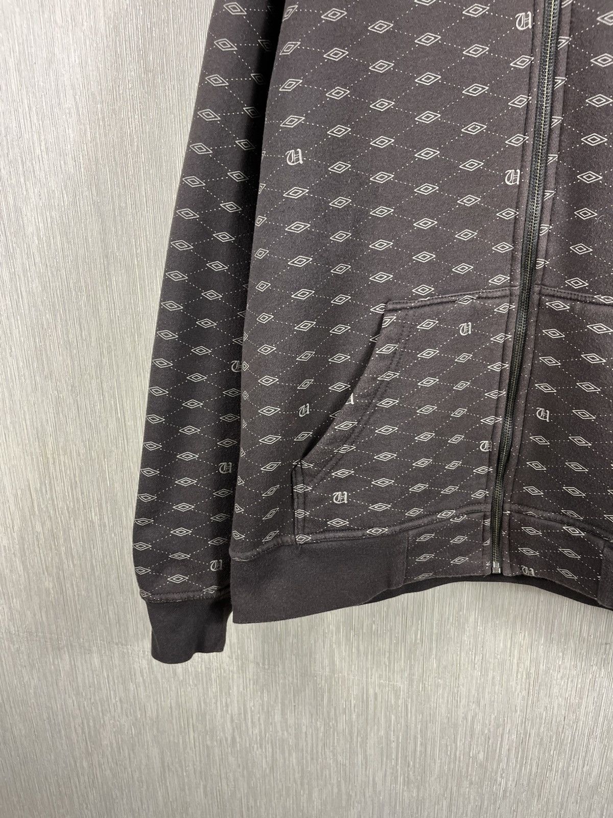 Umbro × Vintage Vintage Umbro y2k monogram logo hoodie sweatshirt zip hood Size US M / EU 48-50 / 2 - 8 Thumbnail