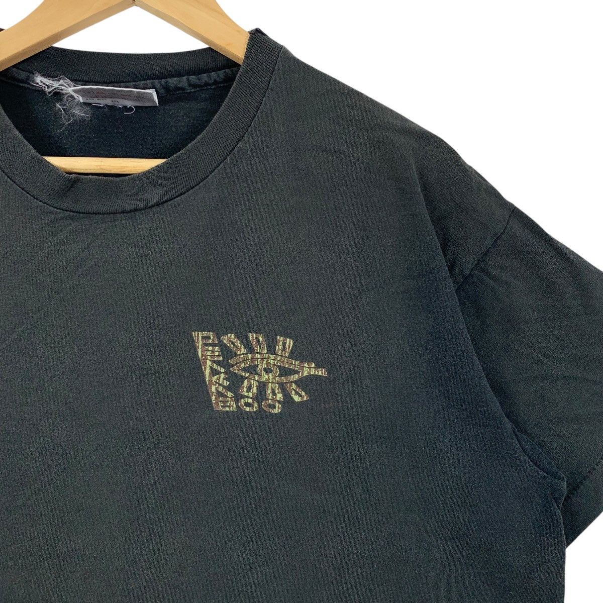 Vintage Vintage PEAKABOO USA Extra Wear Surf Surfing Tshirt Size US L / EU 52-54 / 3 - 3 Thumbnail