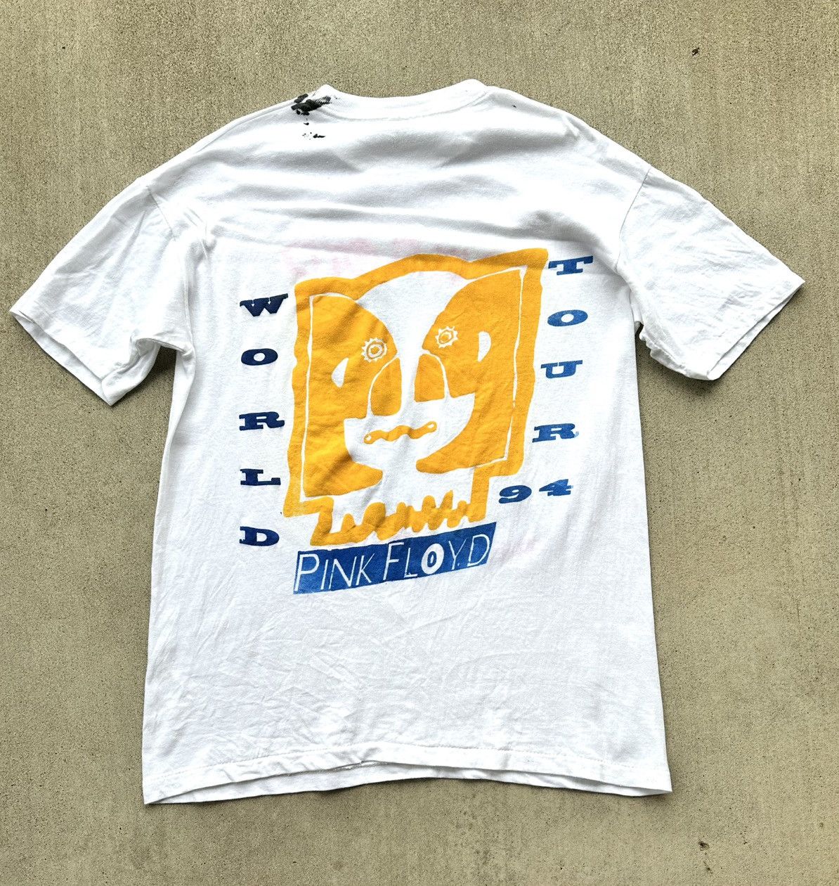 Band Tees × Pink Floyd × Vintage Vintage Pink Floyd Tee Shirt 90snsinhle Stitch Division Bell Size US XL / EU 56 / 4 - 2 Thumbnail