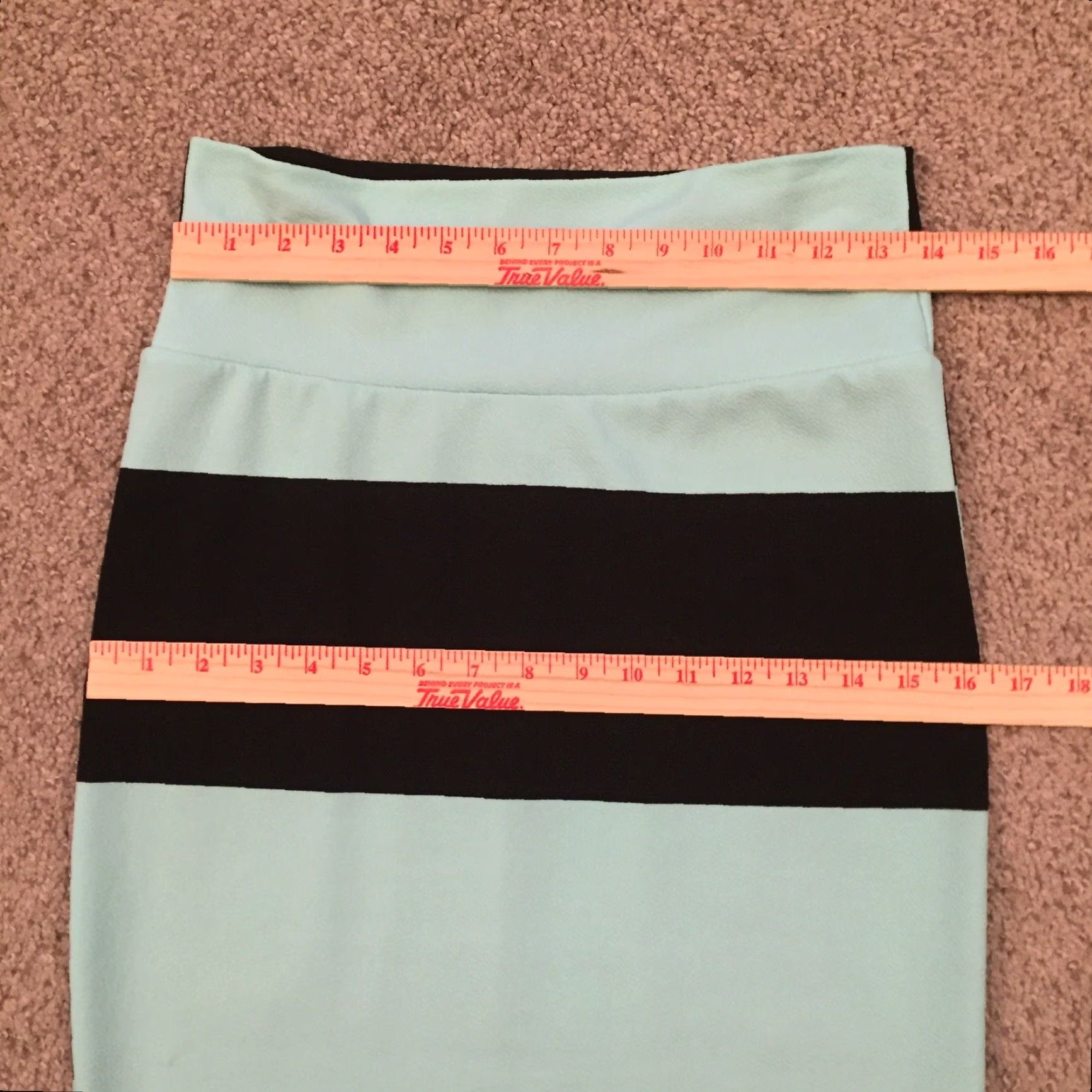 Vintage LuLaRoe Skirt Women S Black Green Striped Knee Length Pull On Casual Unlined Polyester Spandex Short Pencil" Size 28" / US 6 / IT 42 - 4 Thumbnail